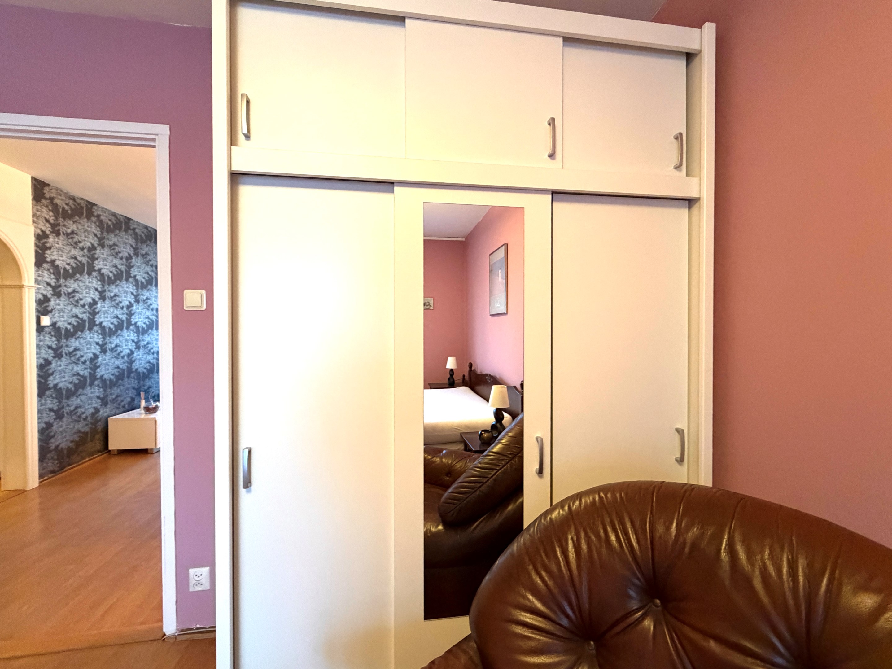 Garderober i master bedroom