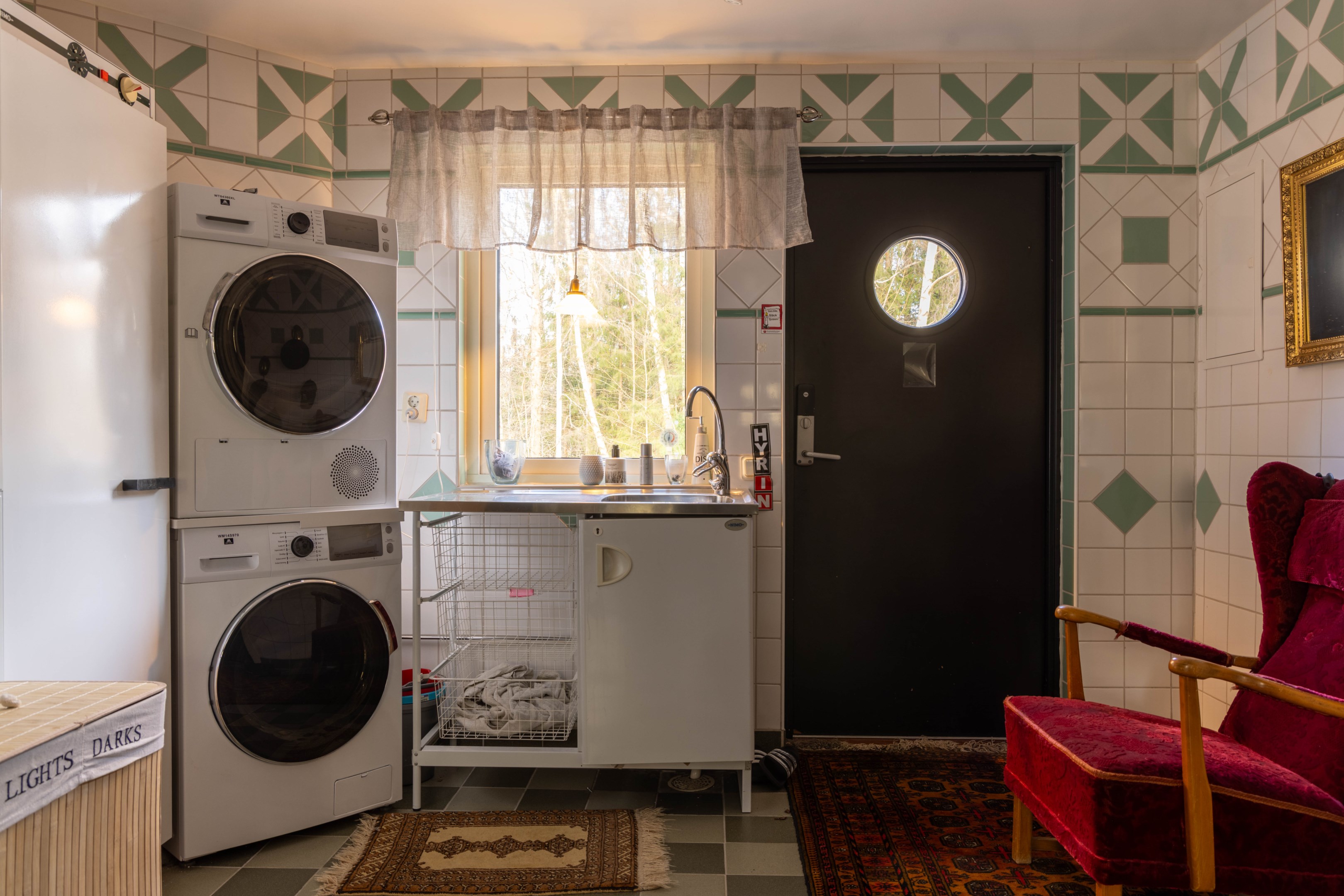 Tvättstuga/ grovingång.