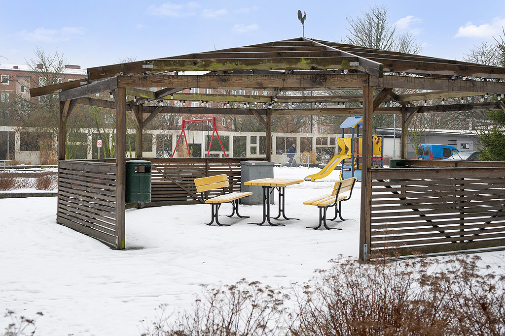 Uteplats med pergola
