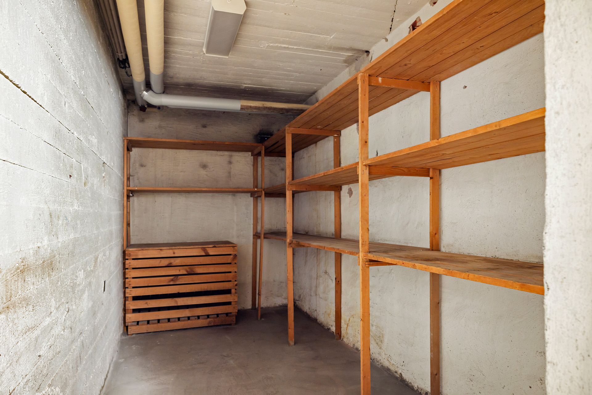 Eget källarförråd 2 x 4 m