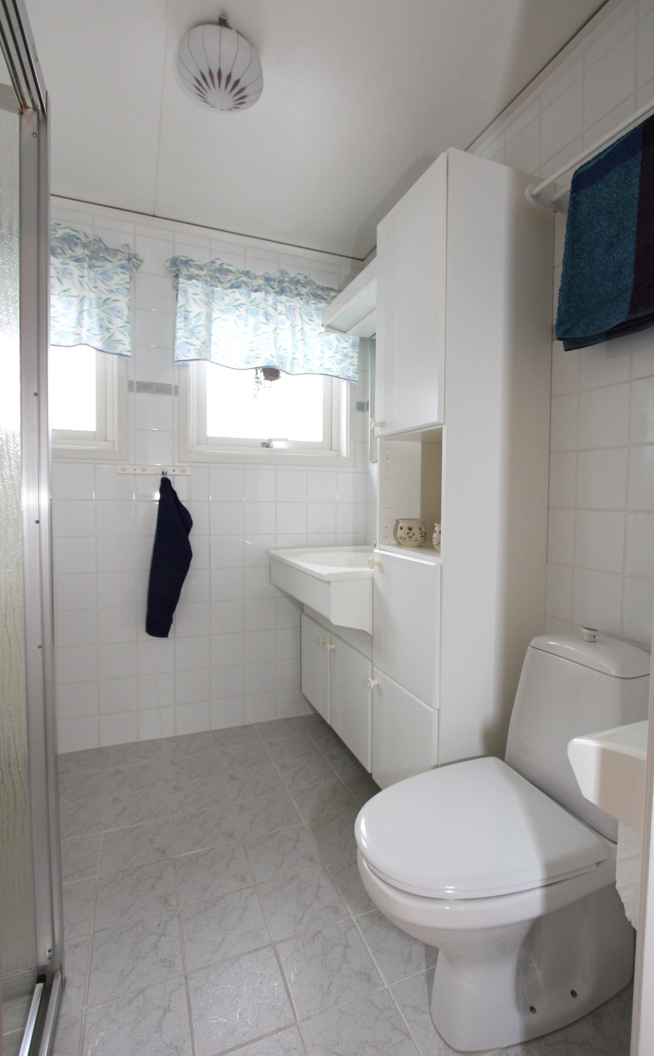 Fräscht och ljust badrum