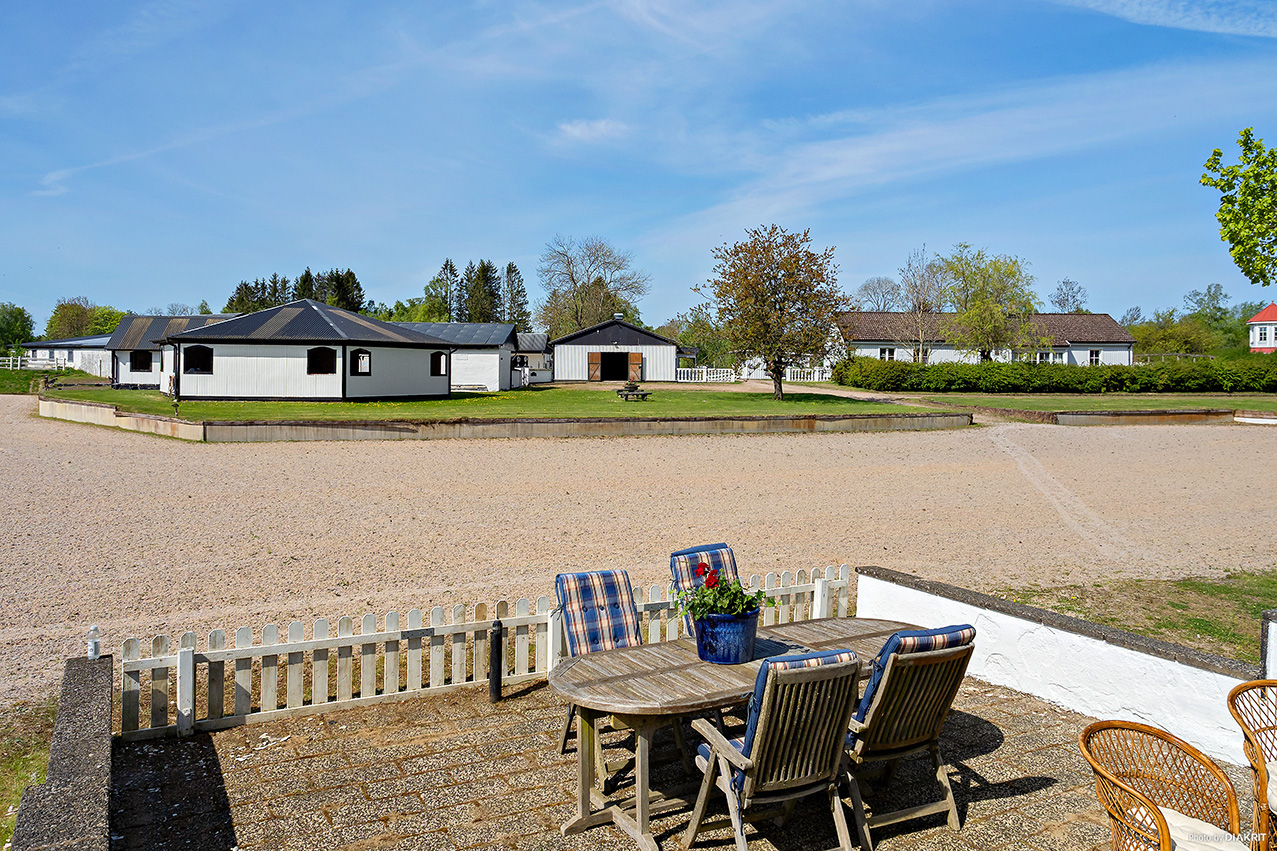 Uteplats vid ridhuset