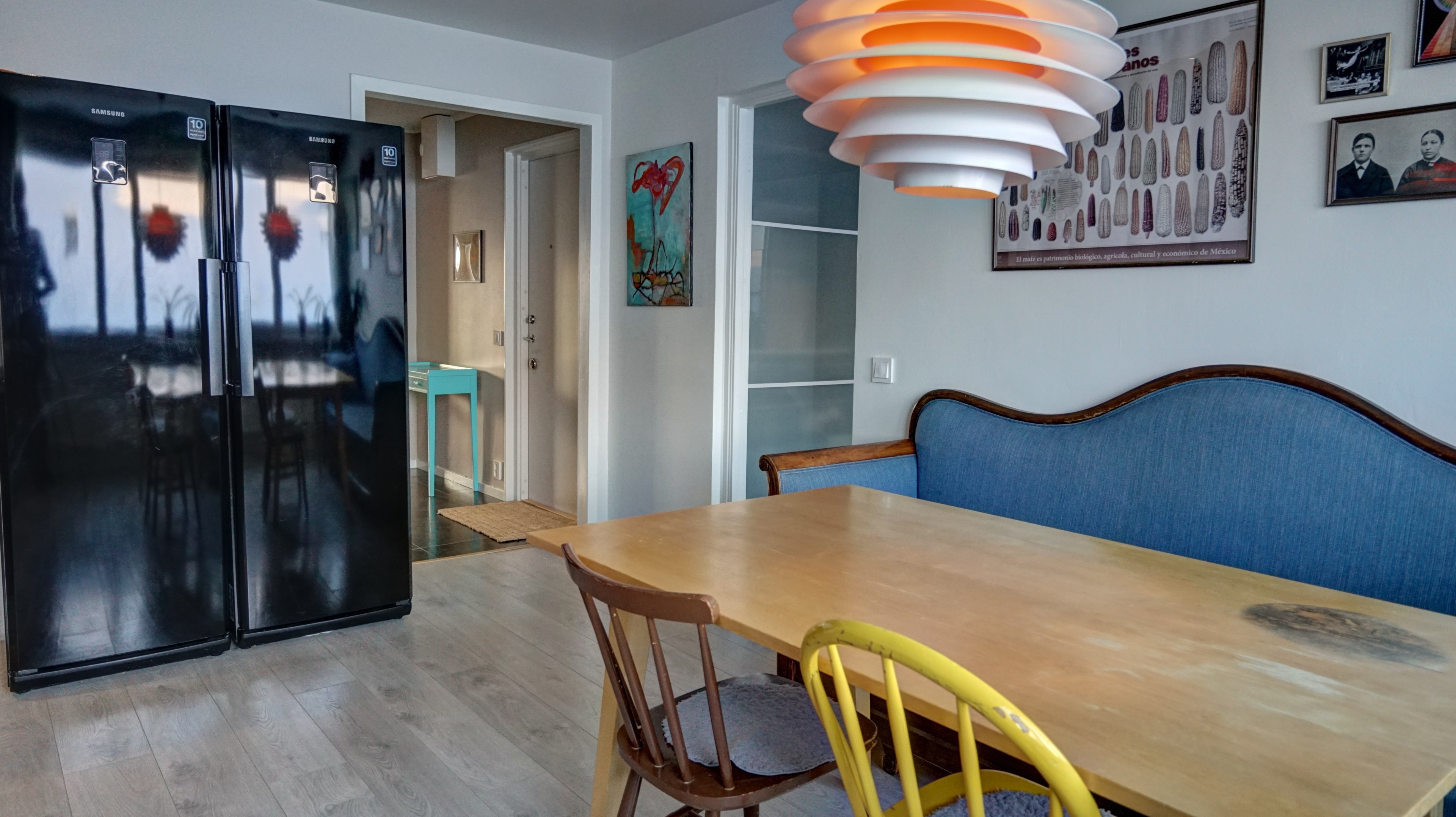 Matplats mot hall och sovrum