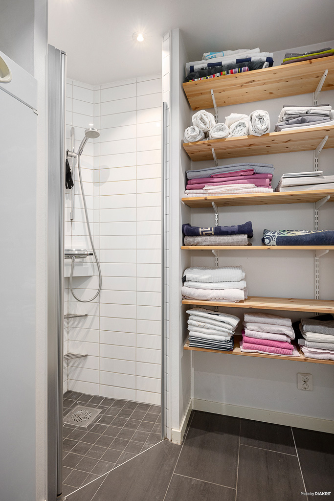 Duschhörna i groventré