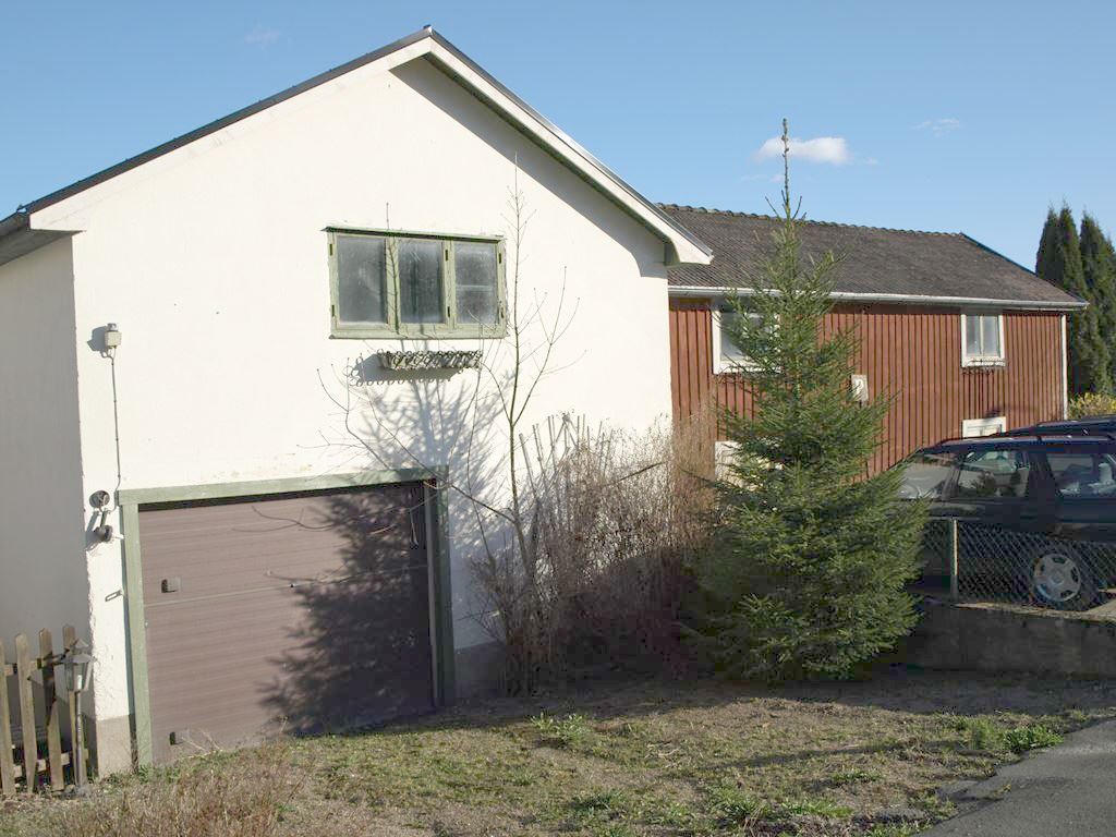 Garage/förråd (äldre bild)