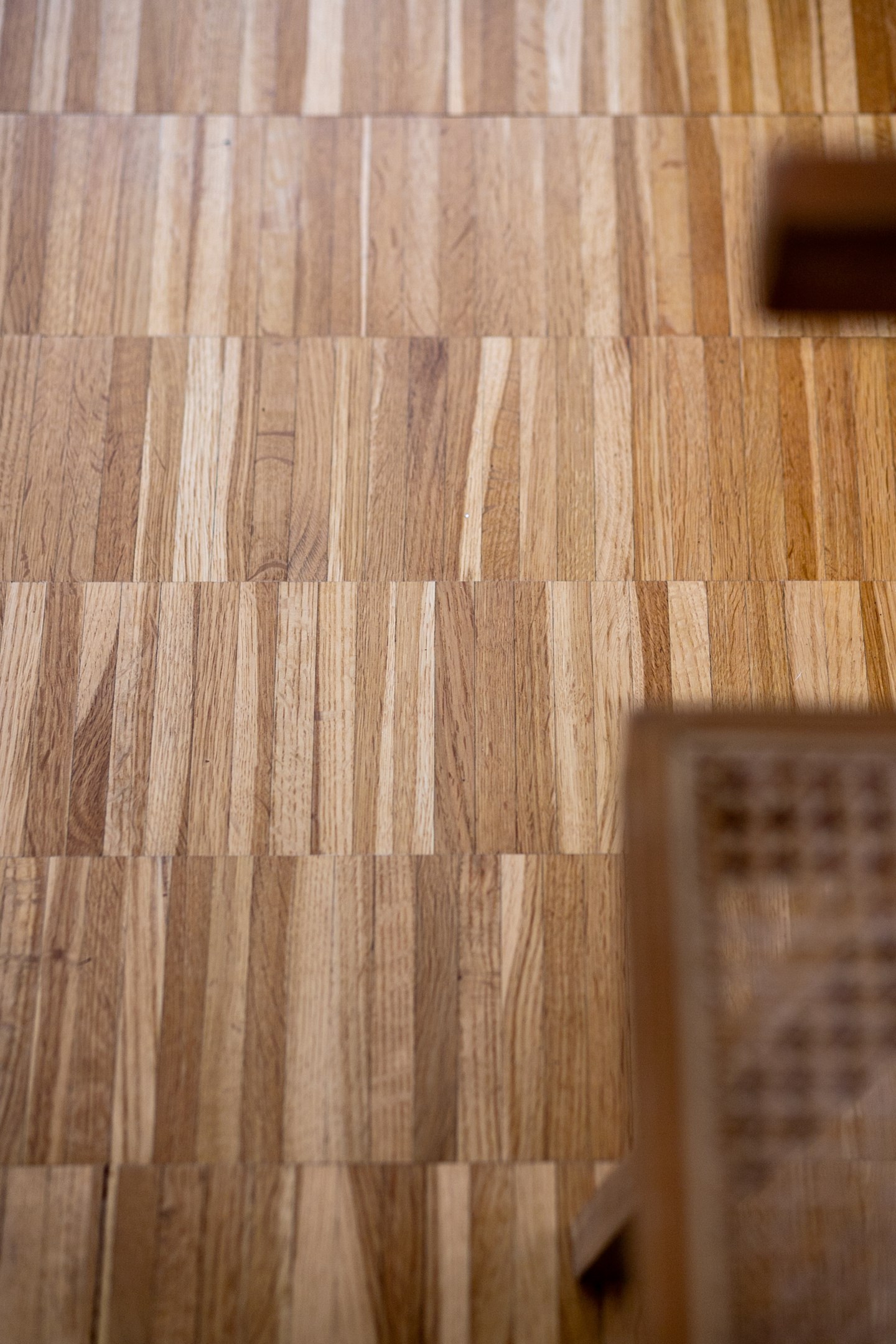 Genomgående vackra parkettgolv i hela huset