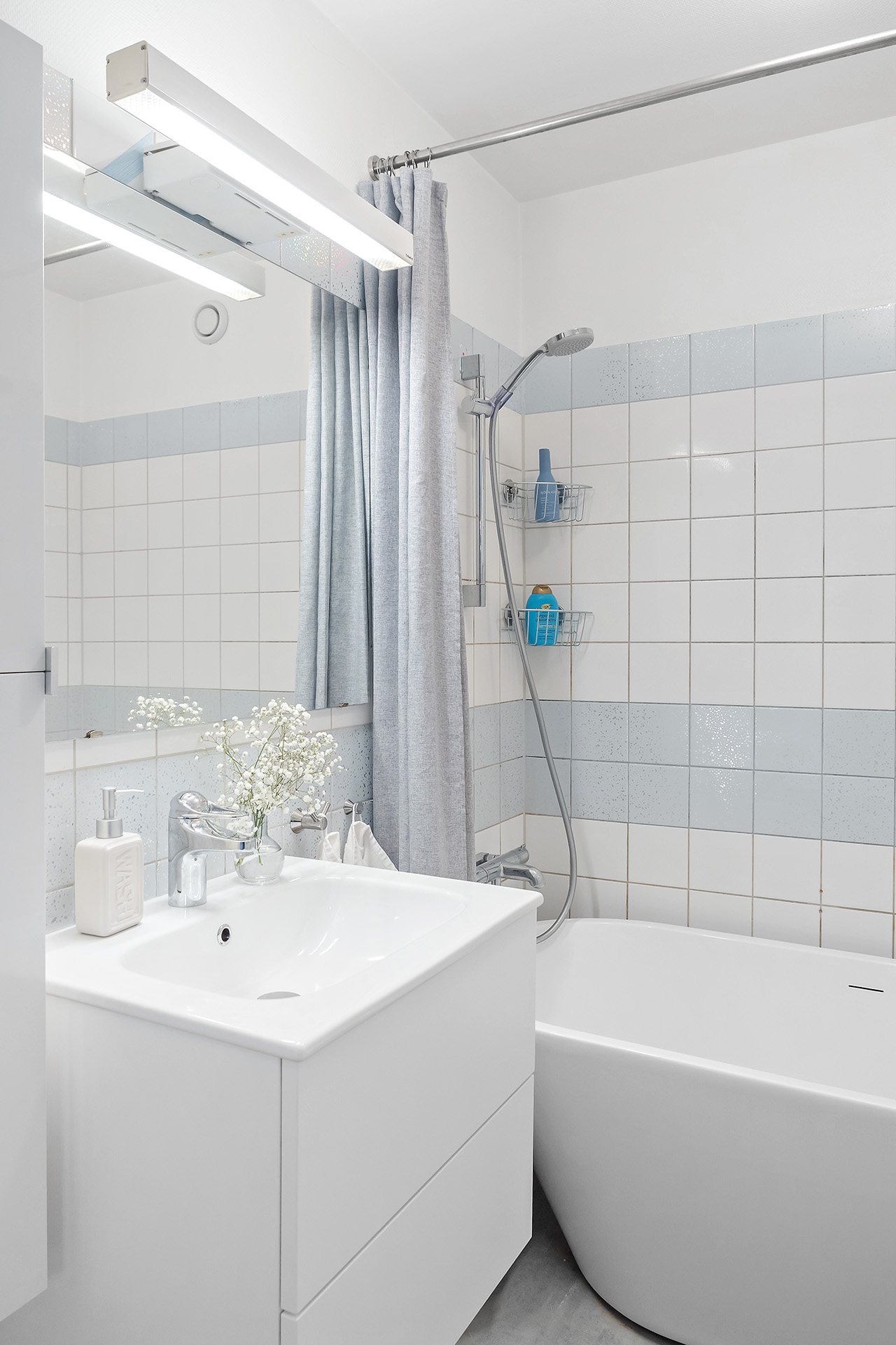 Kommod nyligen insatt