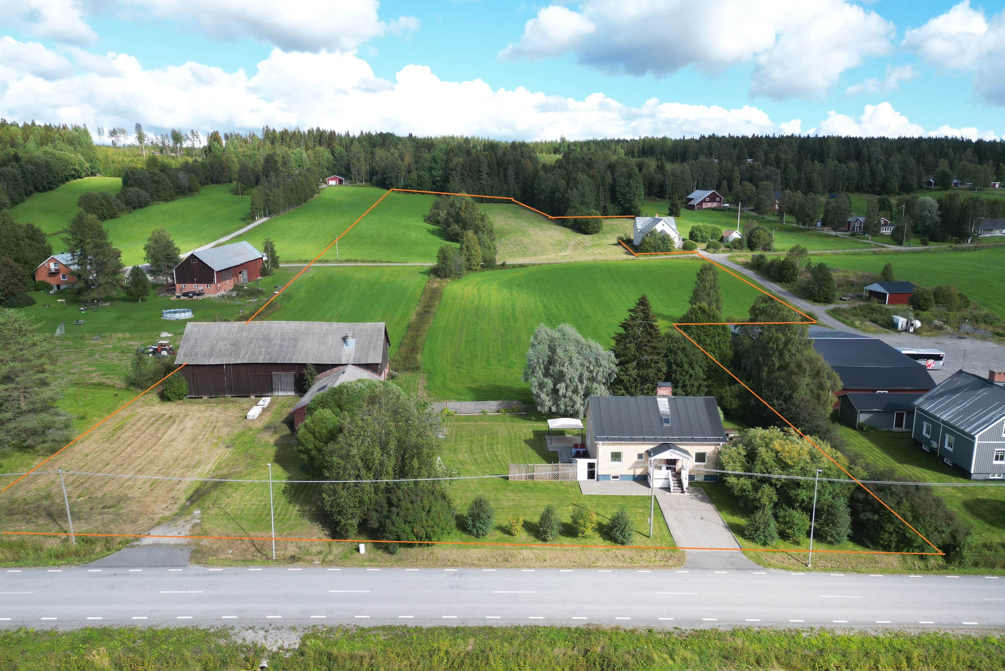 Vy med ungefärlig tomtkarta