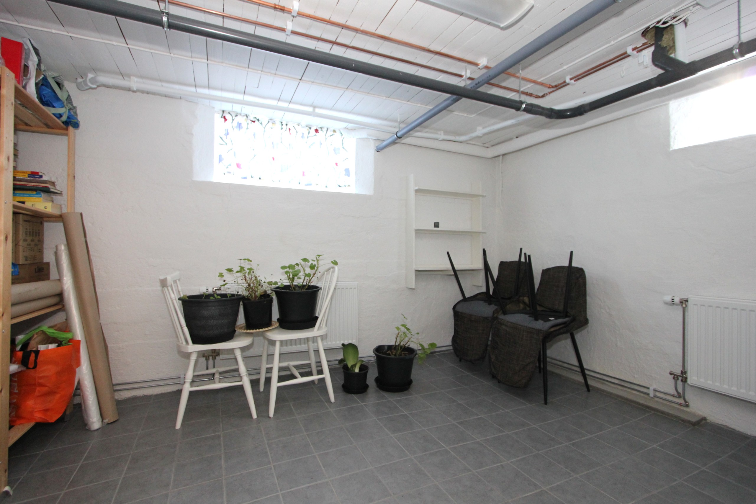 Ett av förrådsrummen