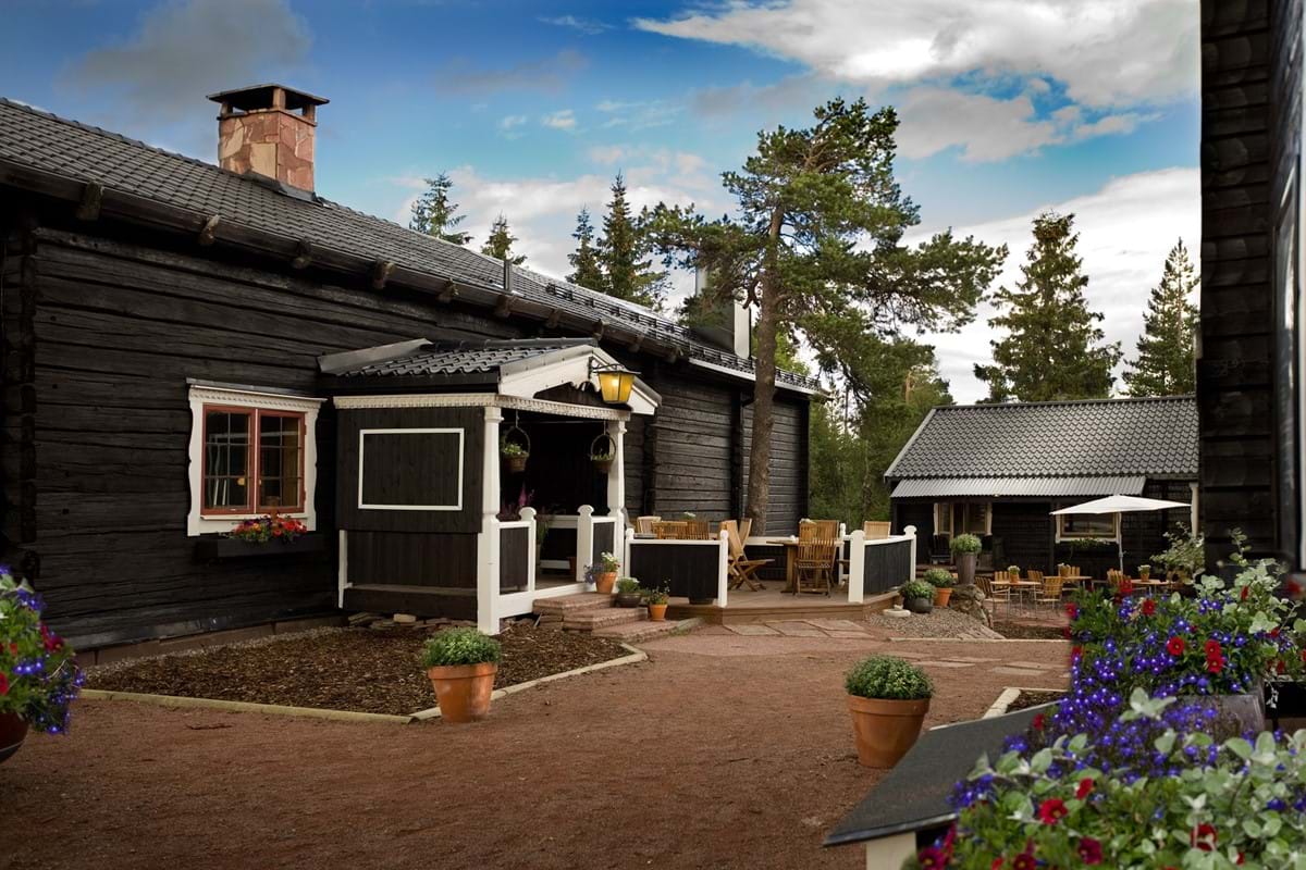 Gammelgården sommar