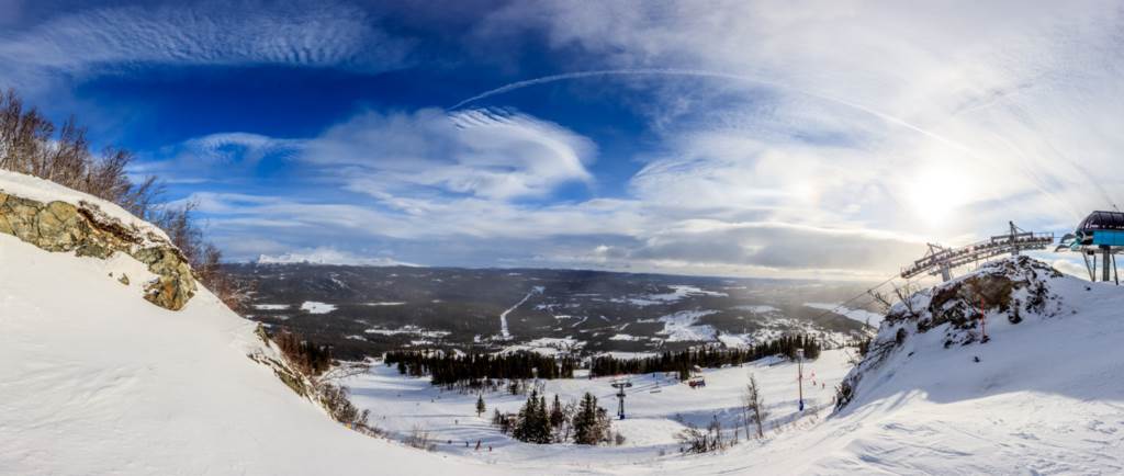 Kåvan Express, toppstation