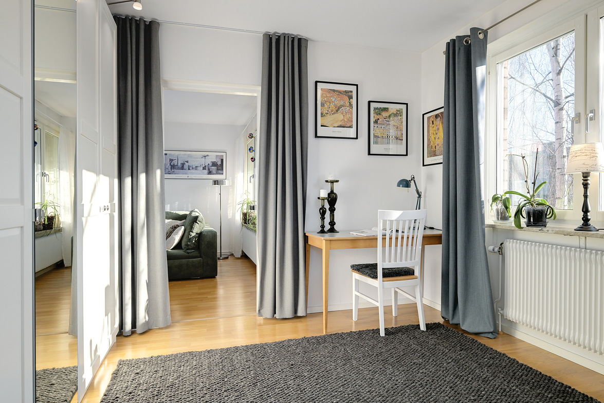 Matrum som idag används som dressingroom, rummet kan även enkelt ändras till ett fjärde sovrum