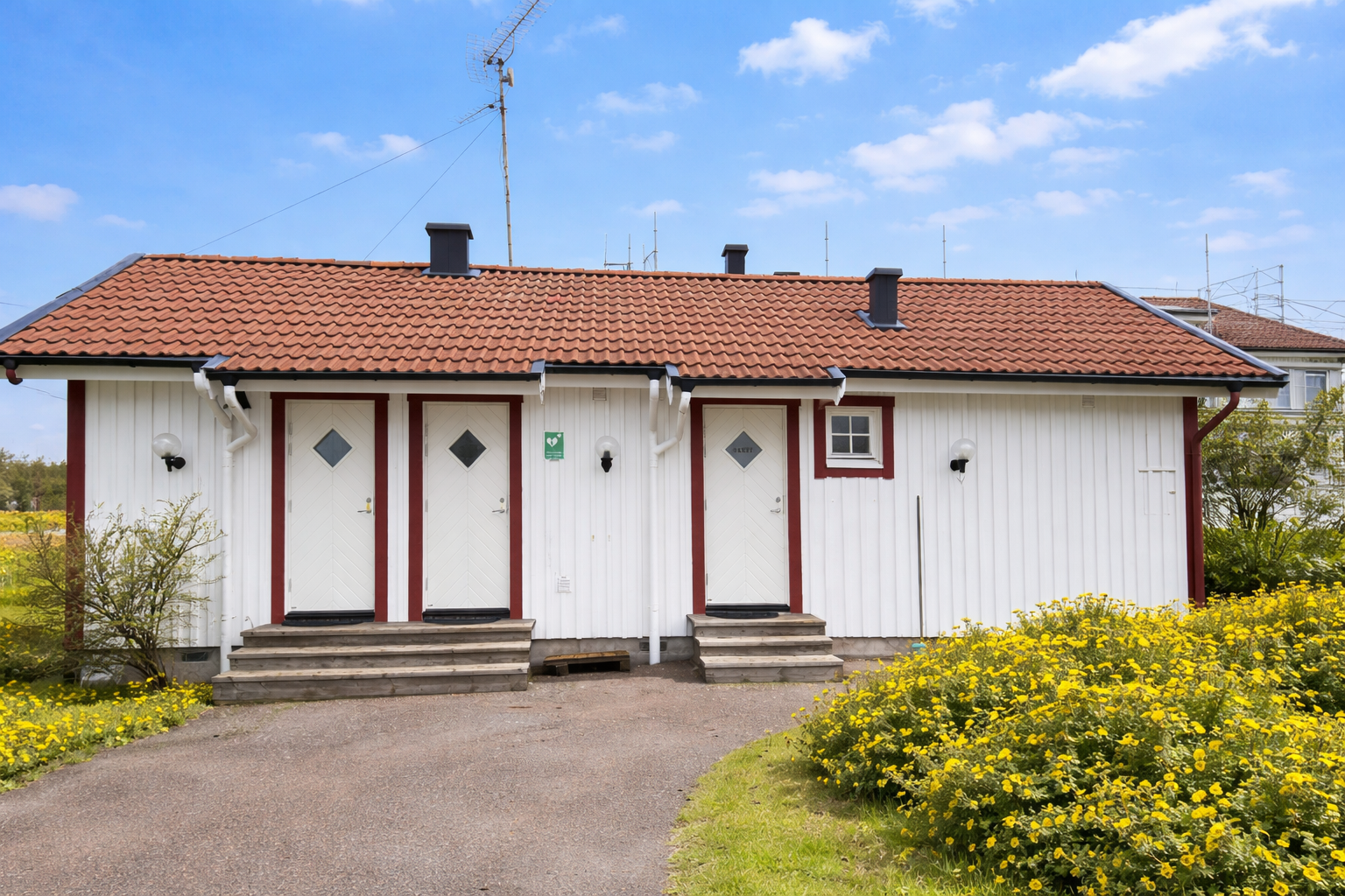 I servicehuset finns även en tvättstuga och bastu