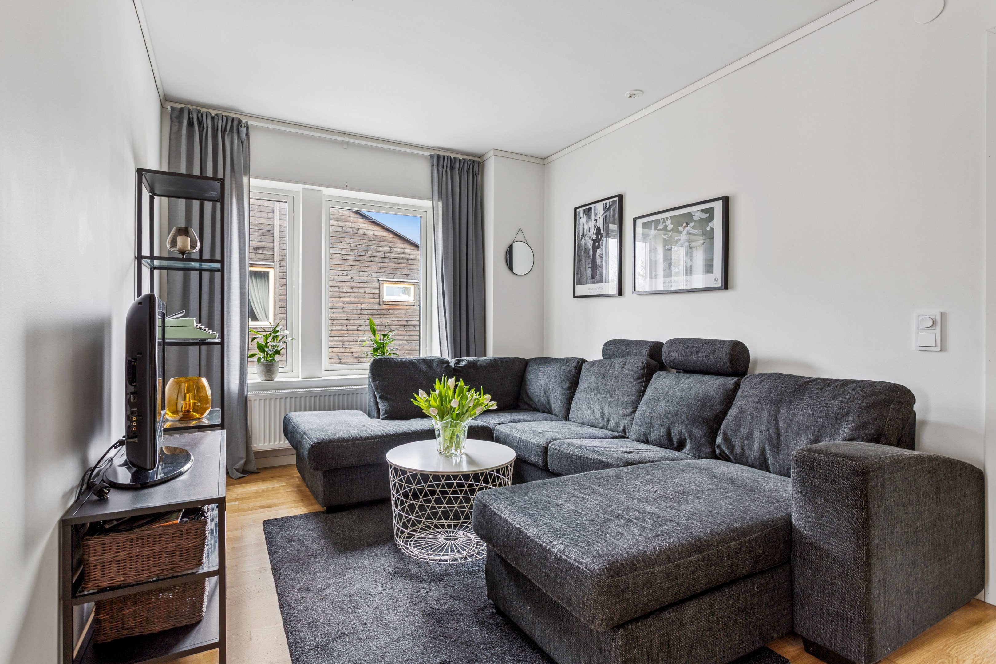 Allrum övre plan som kan göras om till sovrum