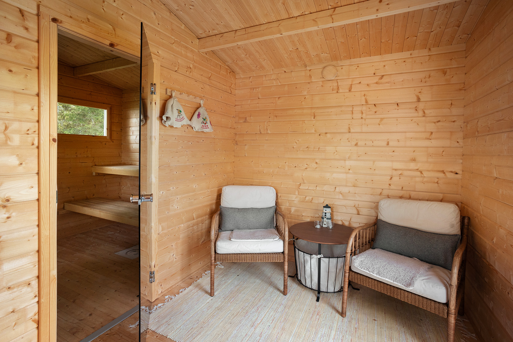 Separat hus med bastu och relax