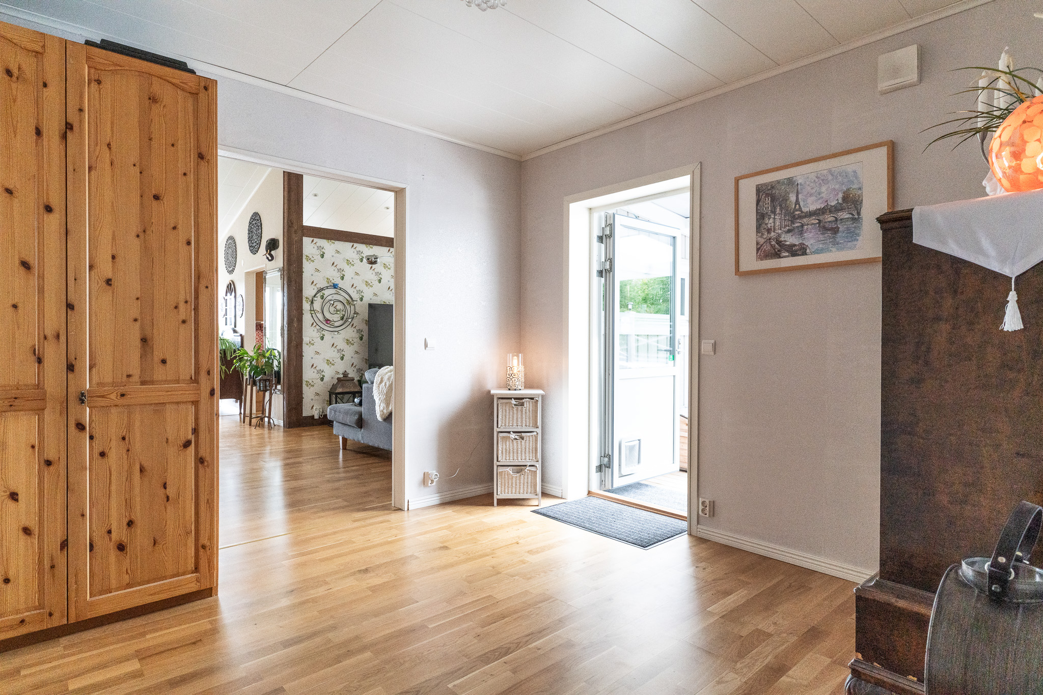ALLRUM MED UTGÅNG TILL ALTAN