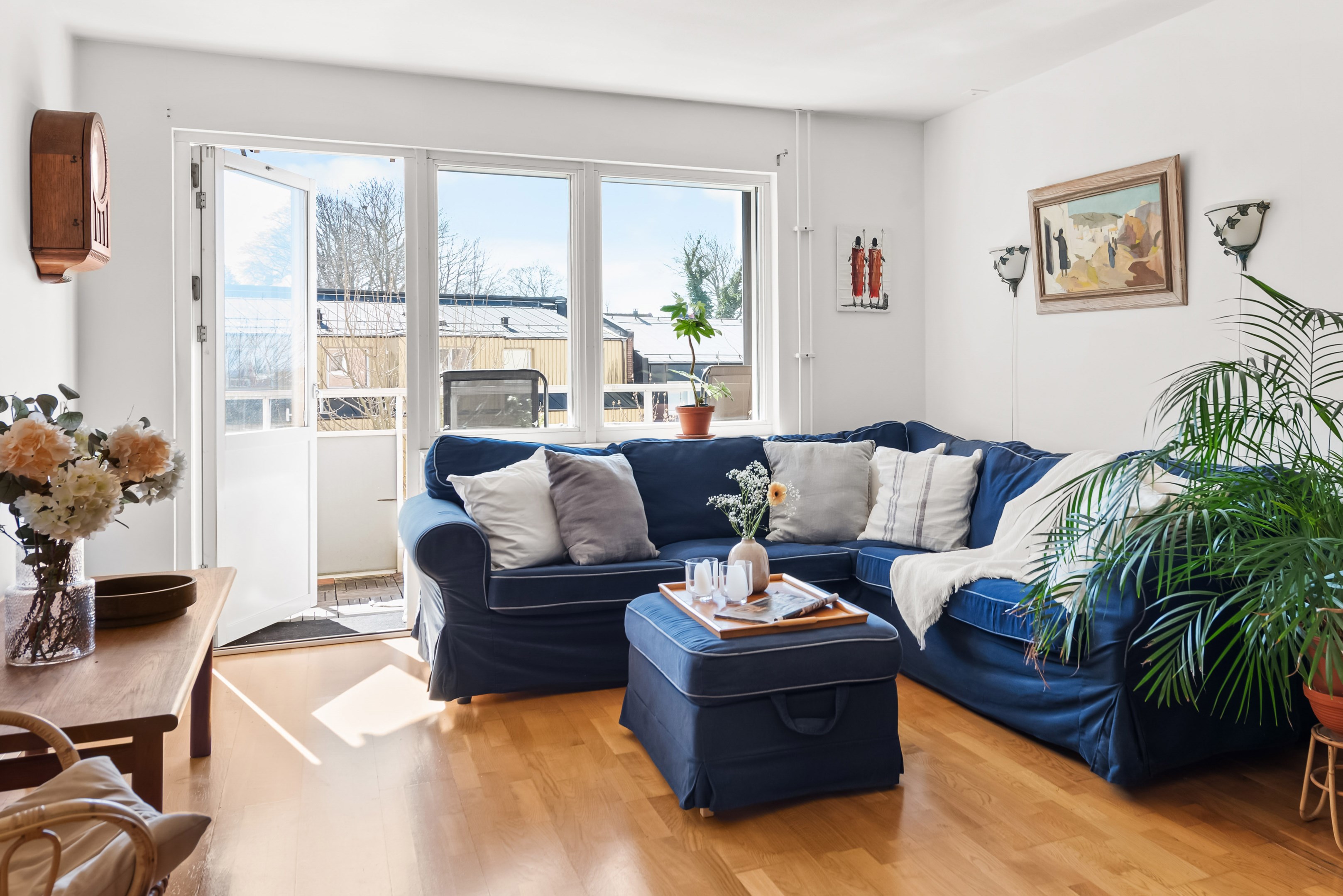 Trevlig plats för soffa vid balkong