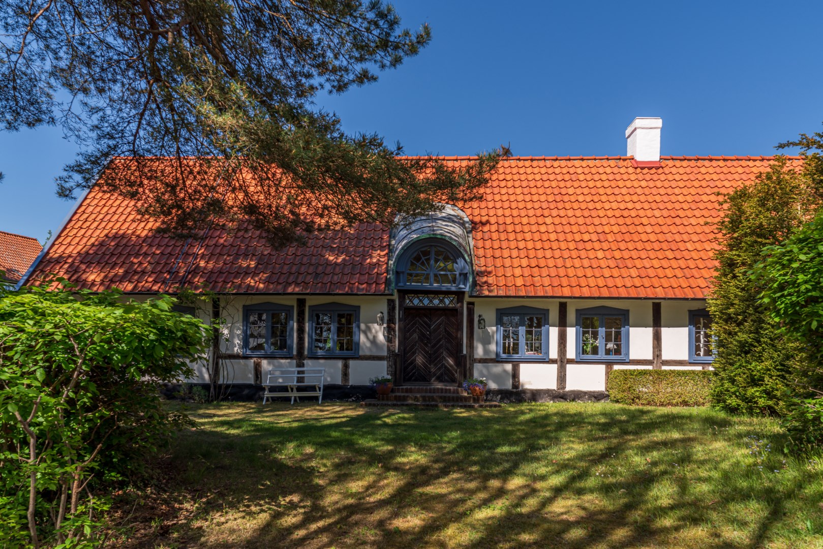 Olof Normans väg 9