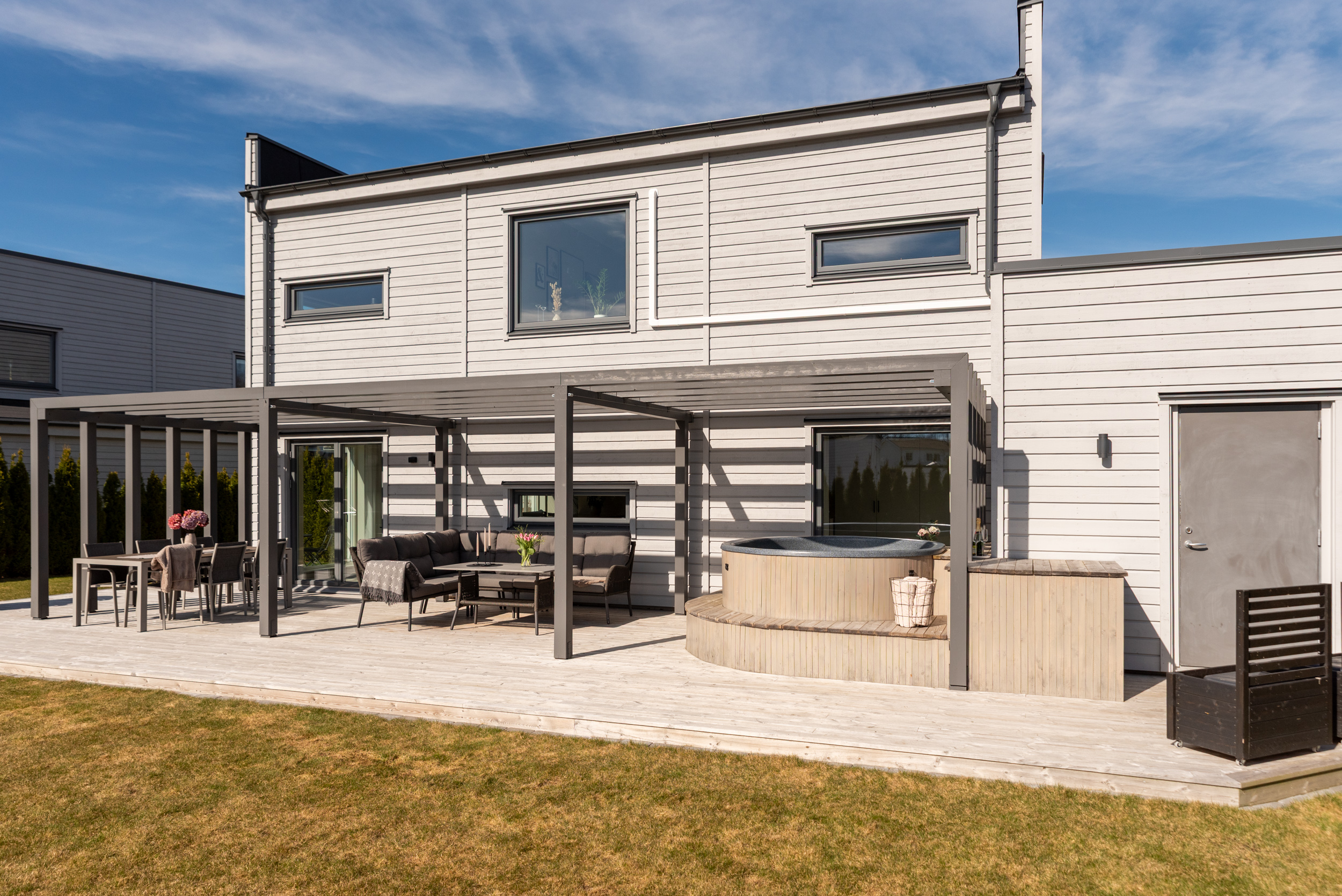 Bostadsbild från Gotö långgata 79, Såld i Barkarö, Västerås