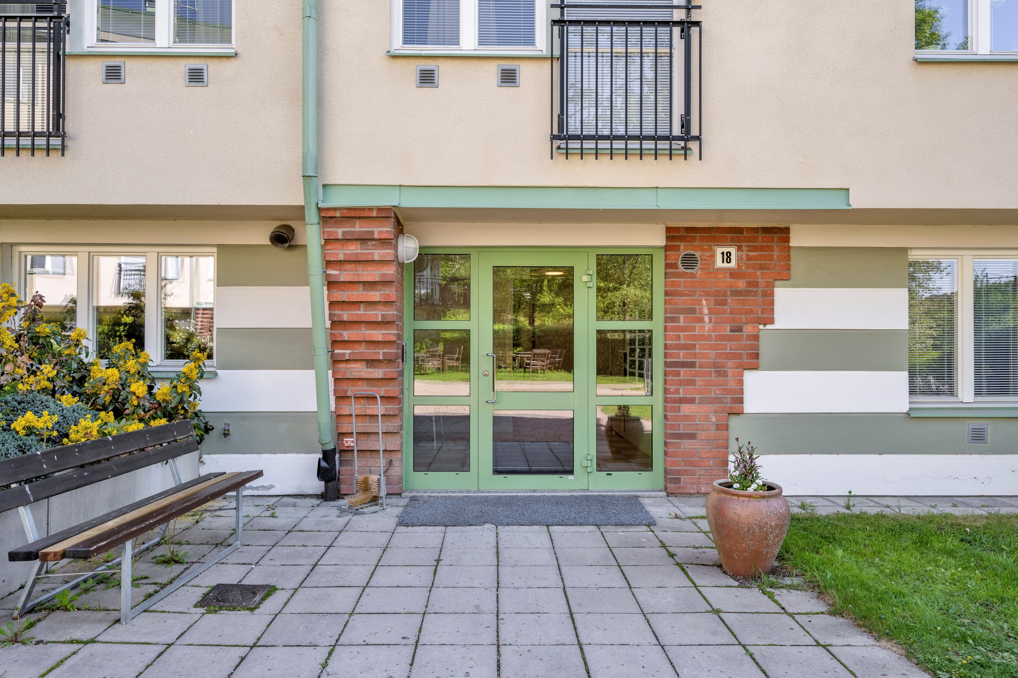 Bostadsbild från Eva Lagerwalls väg 18, Såld i Ulleråker, Uppsala