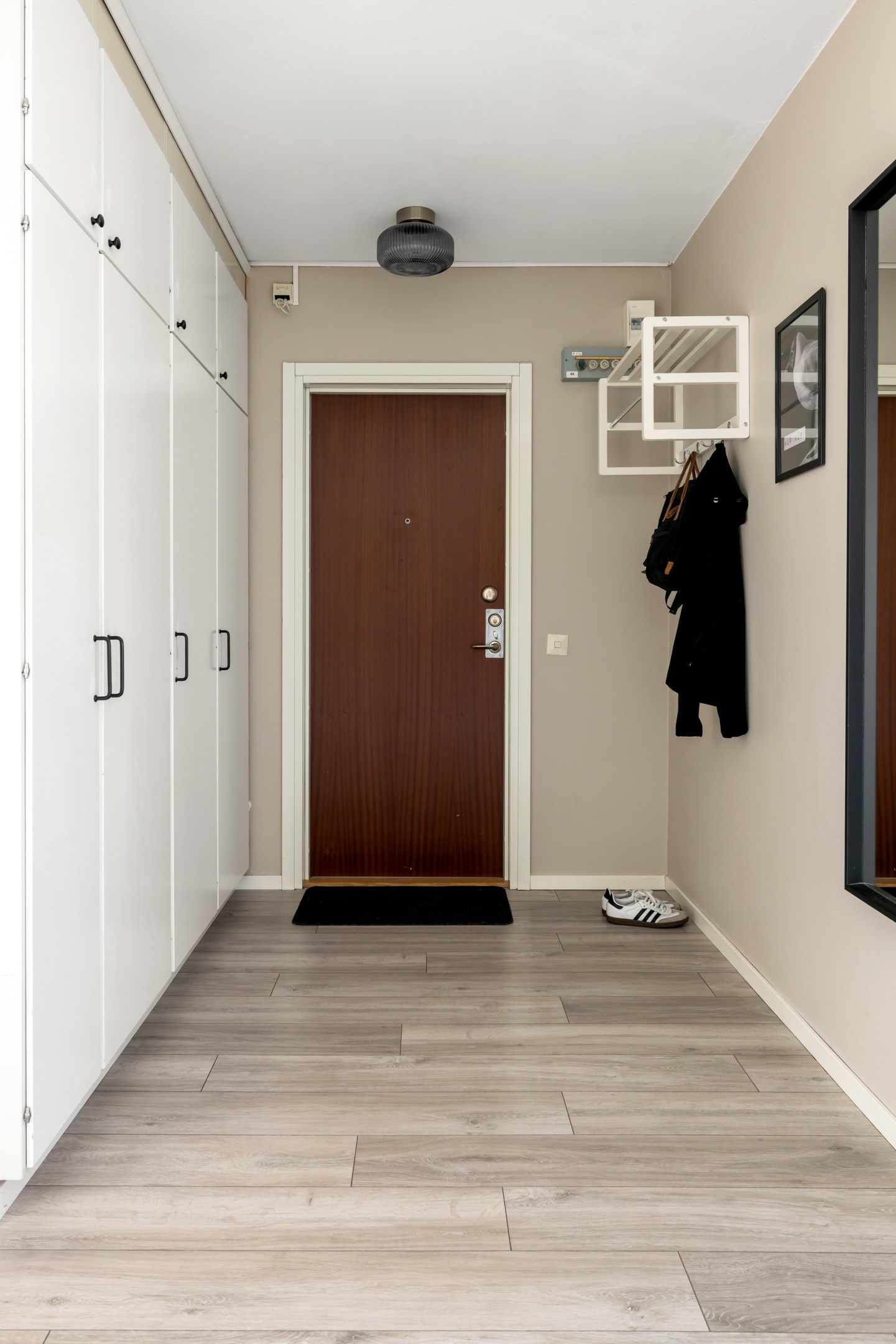 Bostadsbild från Kummingatan 45B, Såld i Årsta, Uppsala