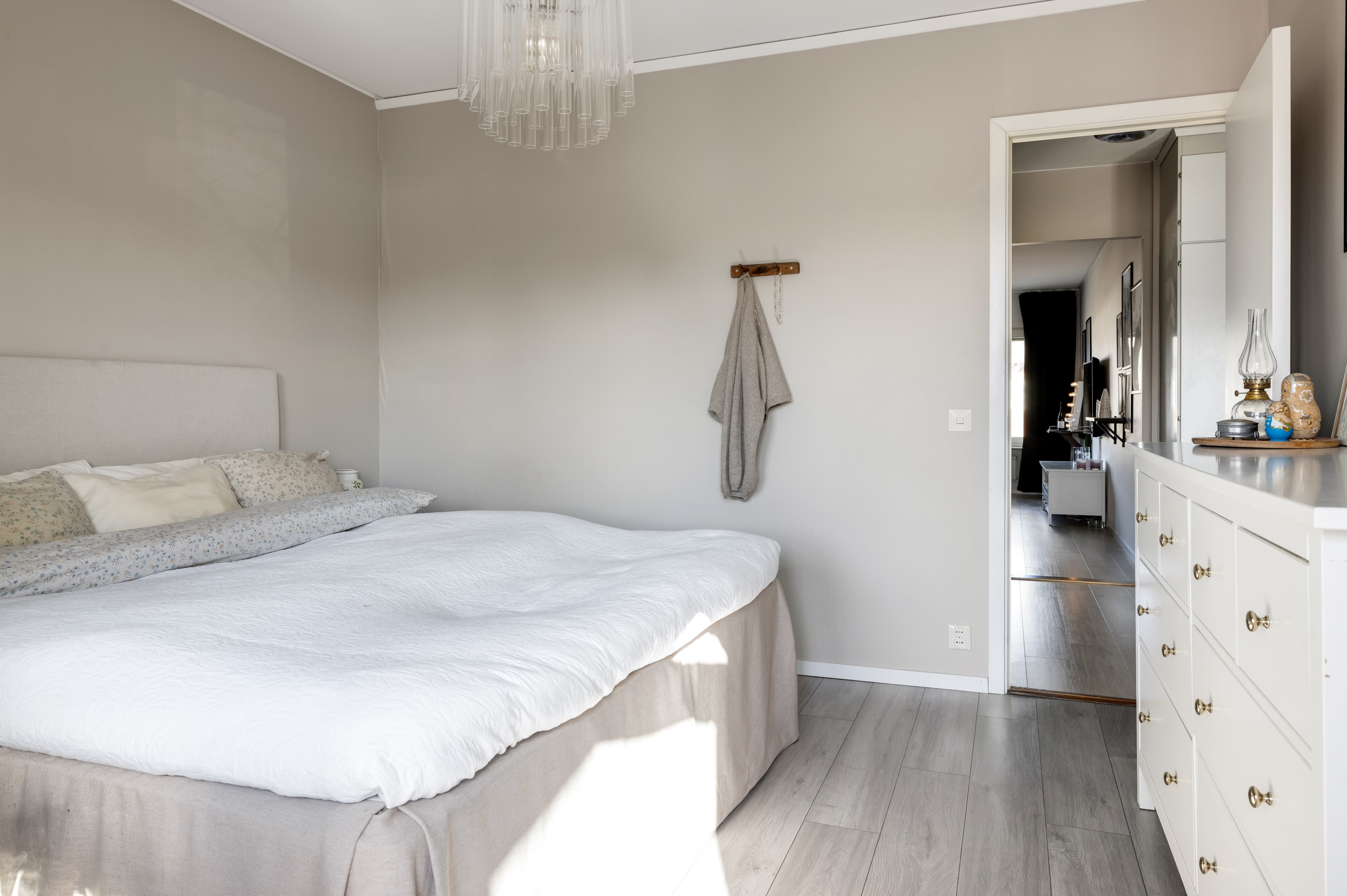 Bostadsbild från Kummingatan 45B, Såld i Årsta, Uppsala