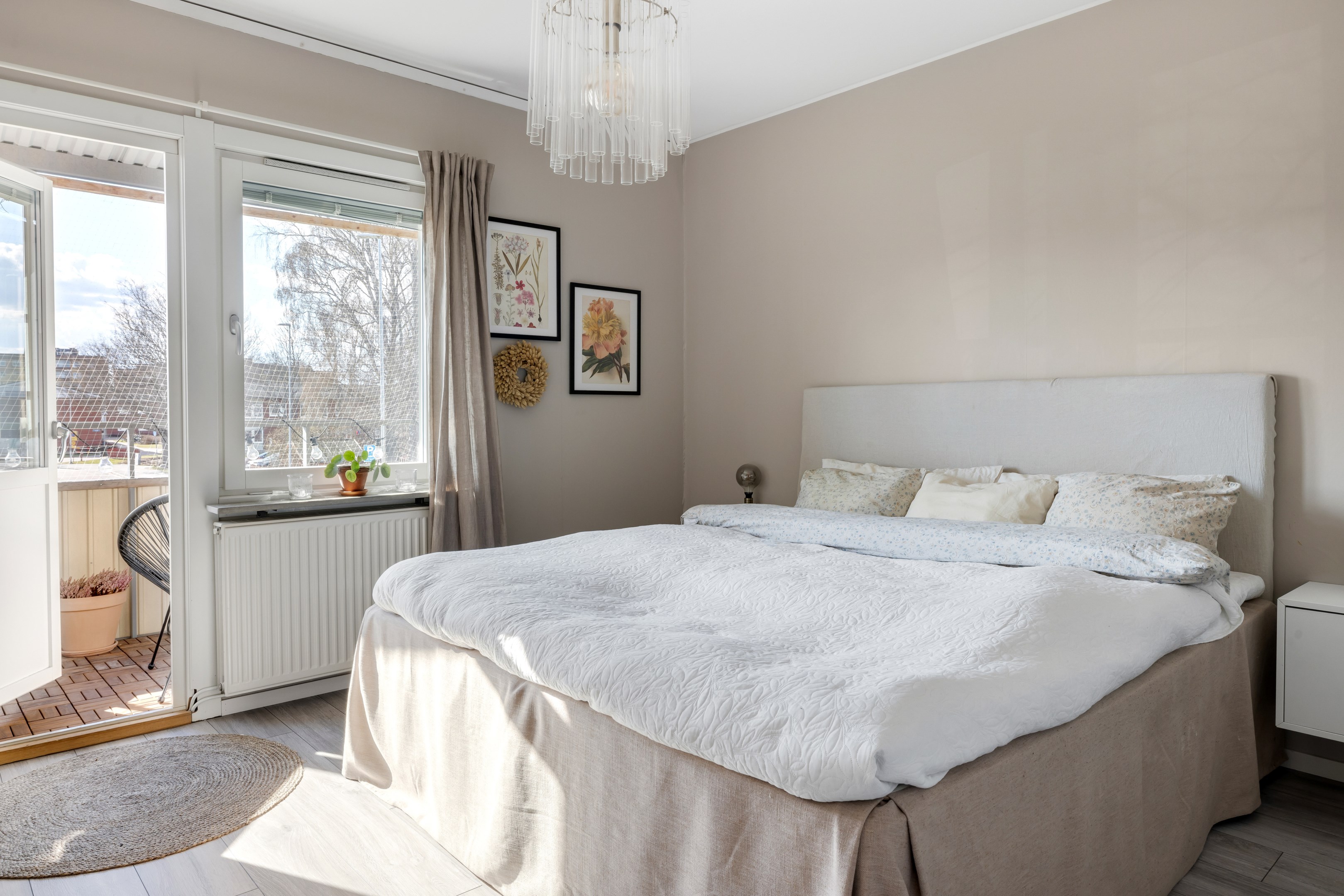 Bostadsbild från Kummingatan 45B, Såld i Årsta, Uppsala