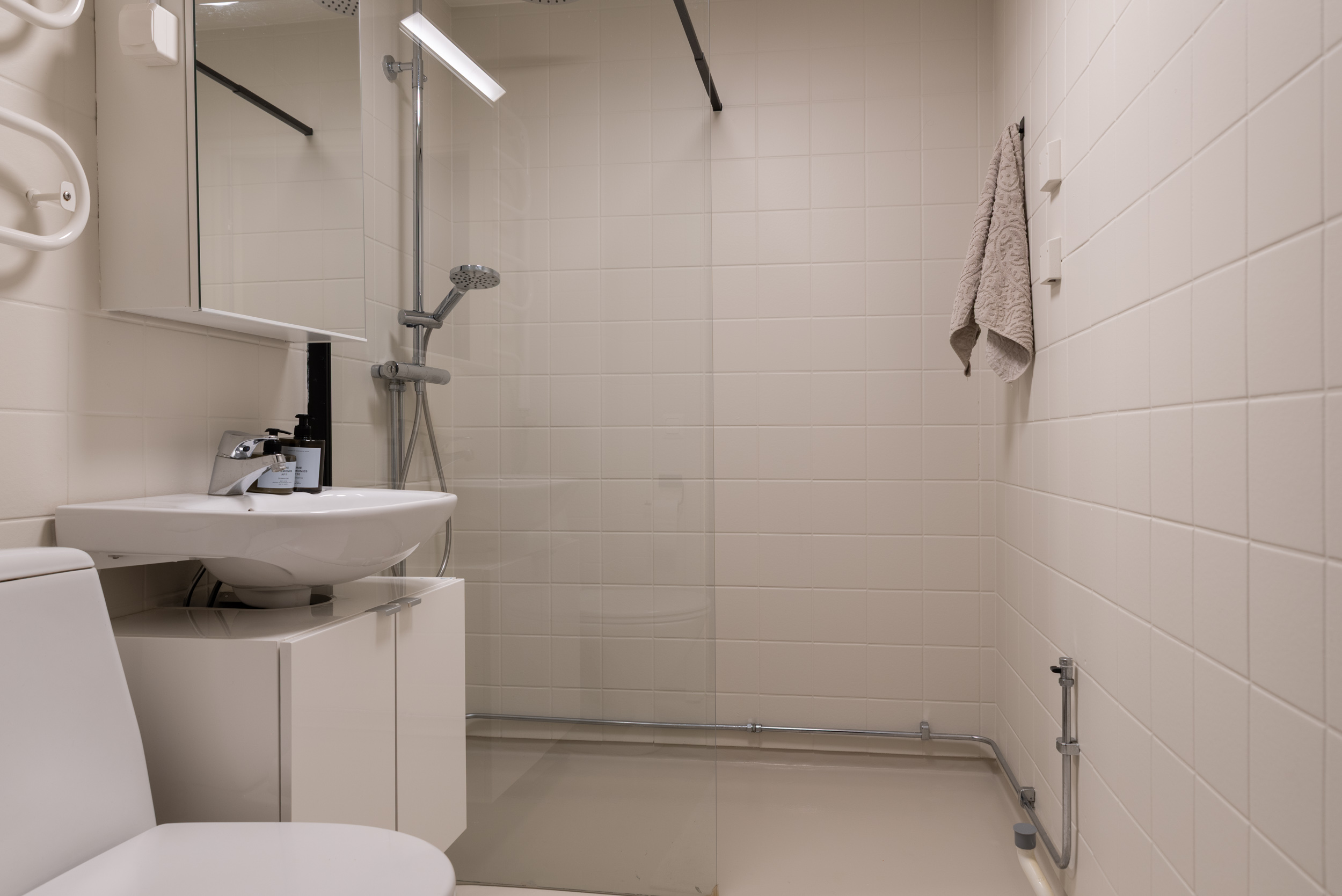 Bostadsbild från Adolf Zethelius gata 1, Till salu i Bäckby, Västerås