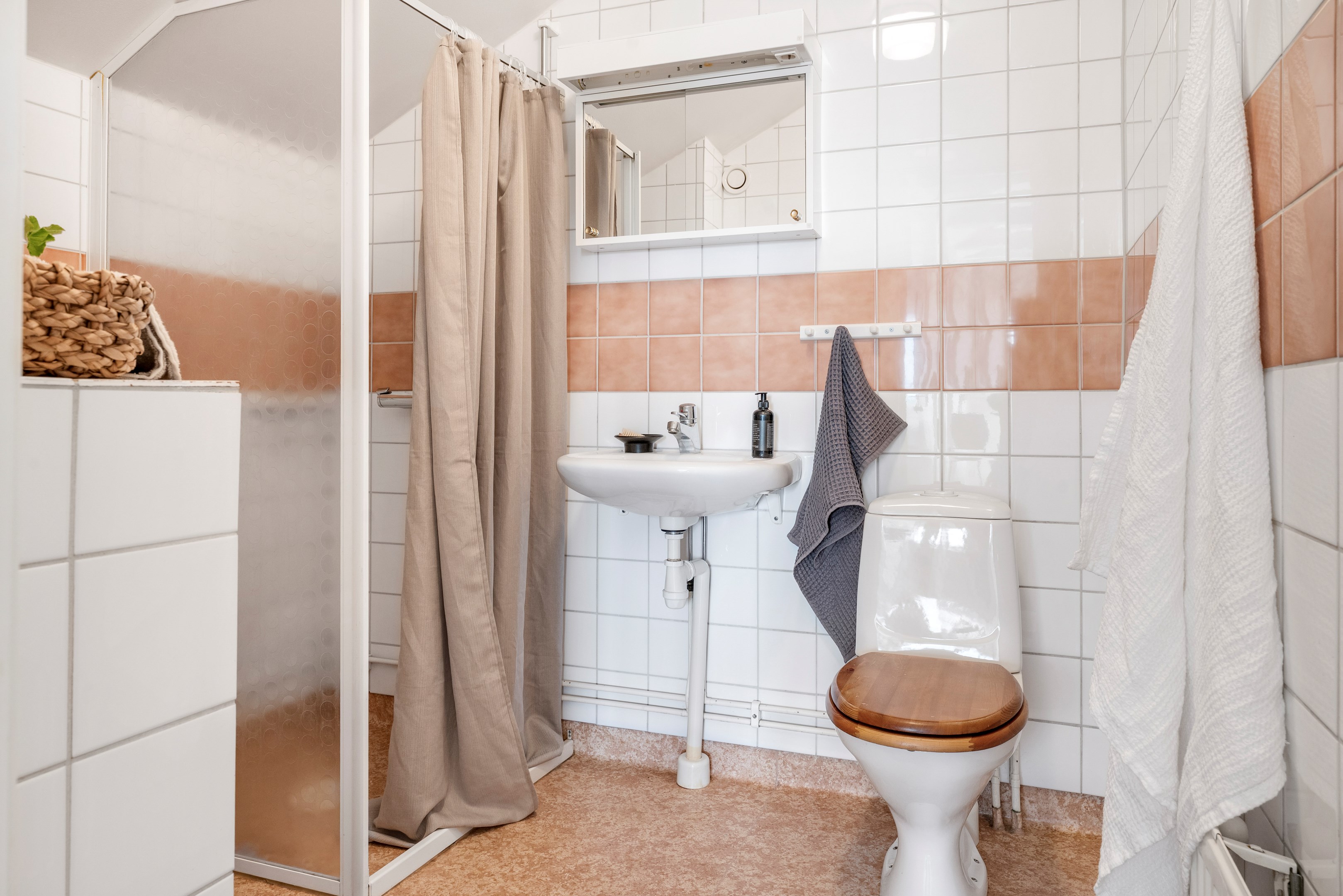 Bostadsbild från Hjalmar Brantingsgatan 3A, Till salu i Fålhagen, Uppsala