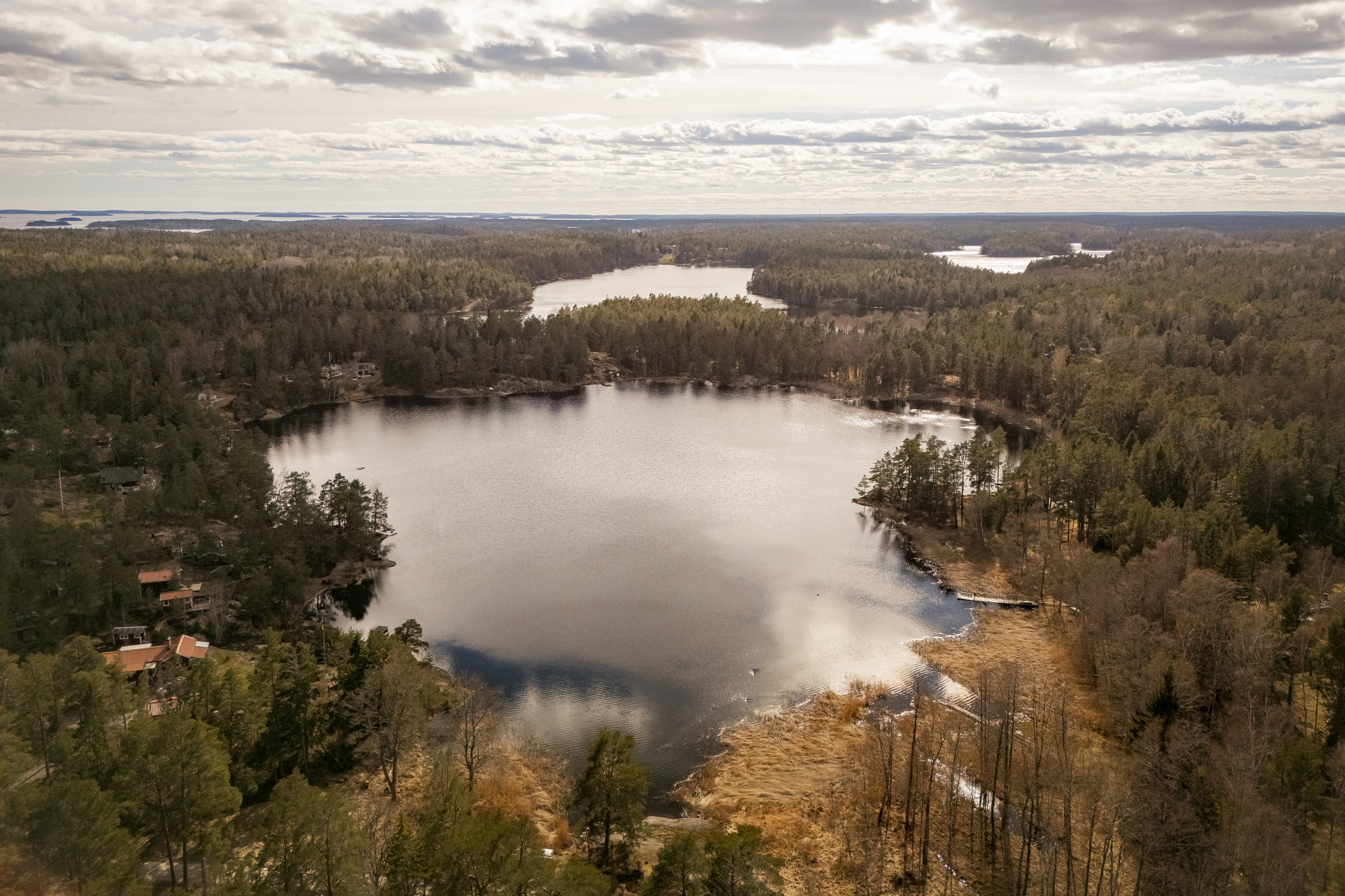 Bostadsbild från Tavastbodavägen 14, Till salu i Hässelmara, Värmdö