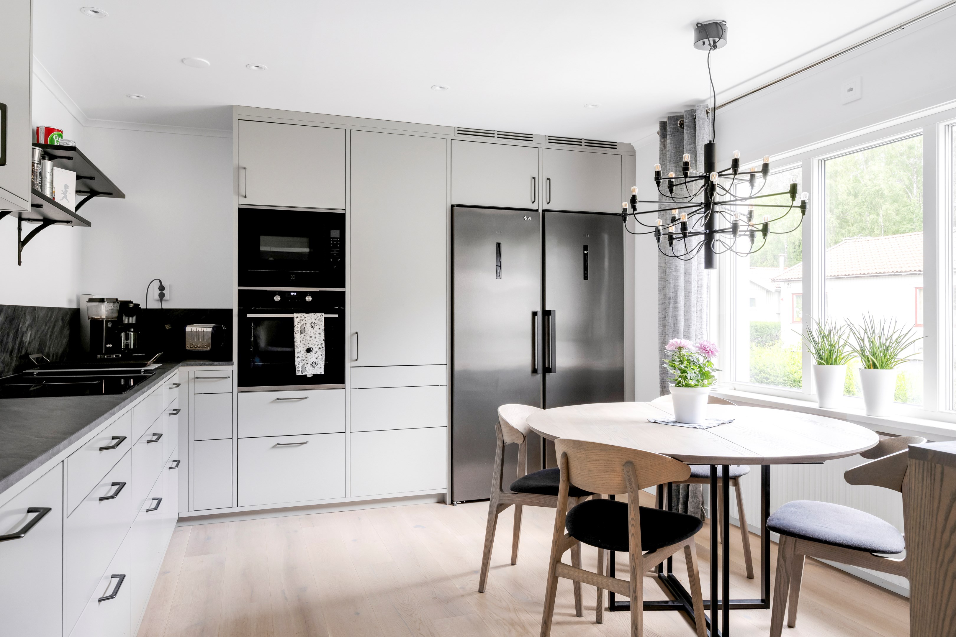 Bostadsbild från Ynglingagatan 27, Såld i Svartbäcken, Uppsala