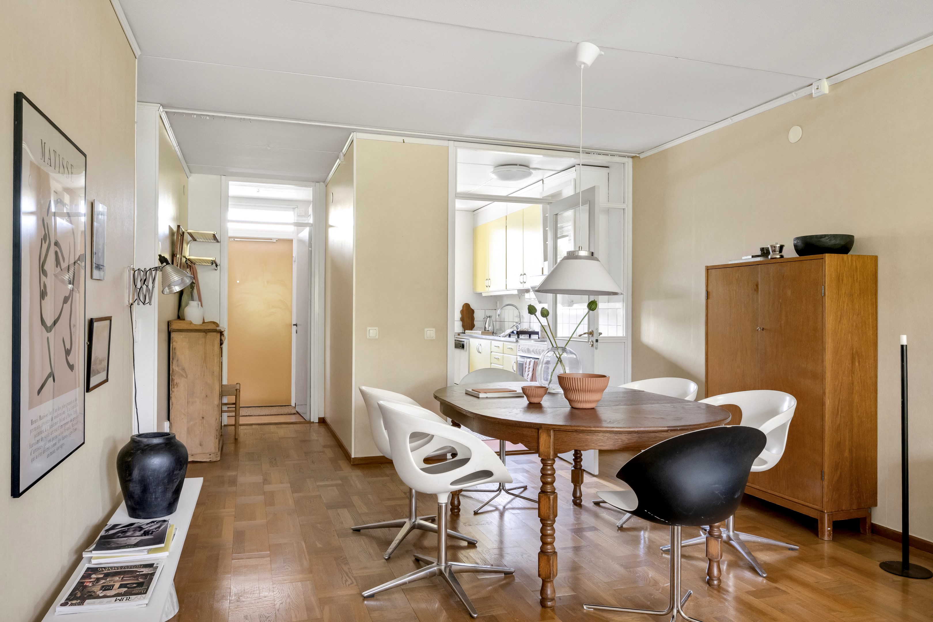 Bostadsbild från Karin Boyegatan 10A, Såld i Löten, Uppsala