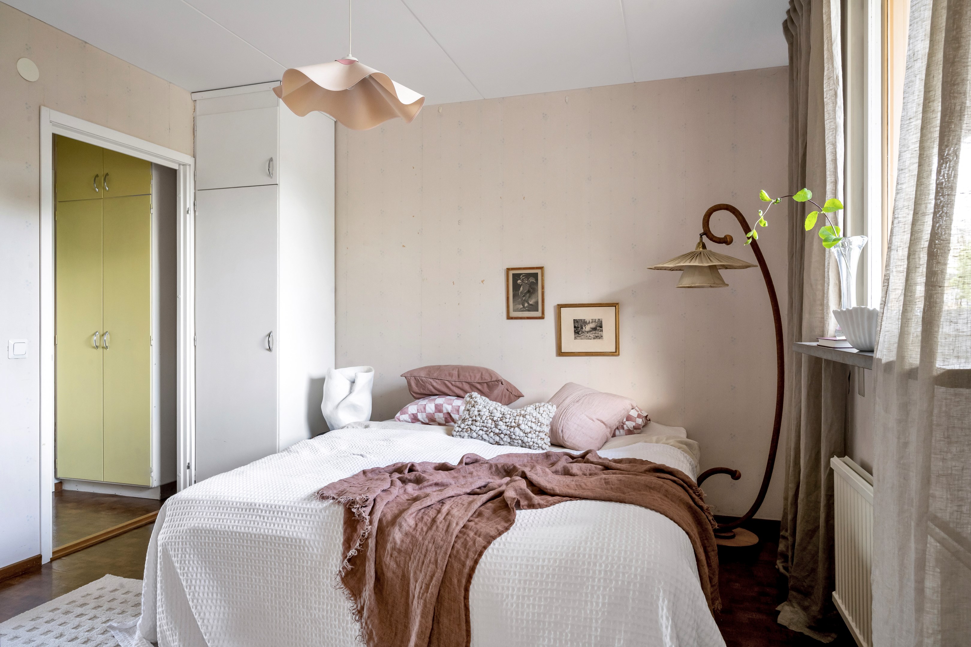 Bostadsbild från Karin Boyegatan 10A, Såld i Löten, Uppsala