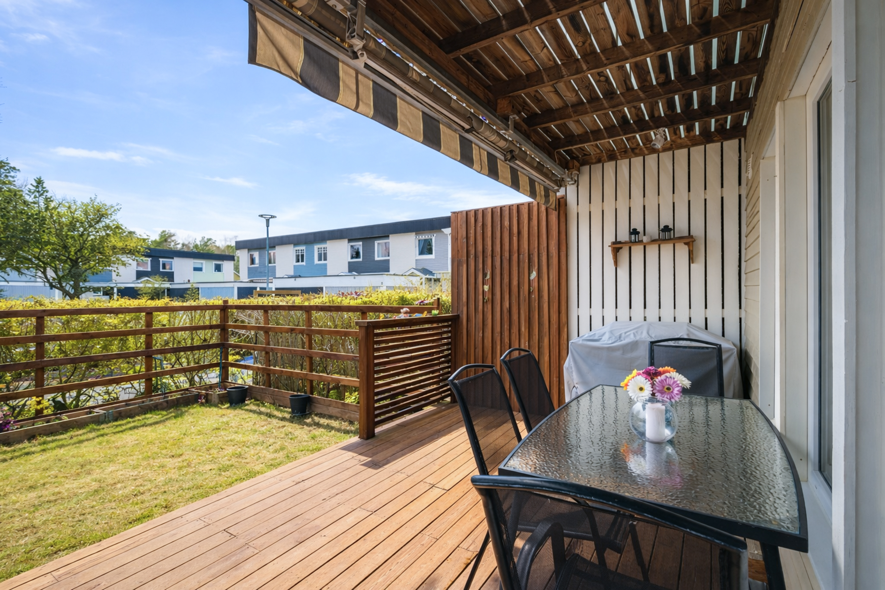 Bostadsbild från Rumbastigen 32, Till salu i Upplands-Bro, Upplands-Bro
