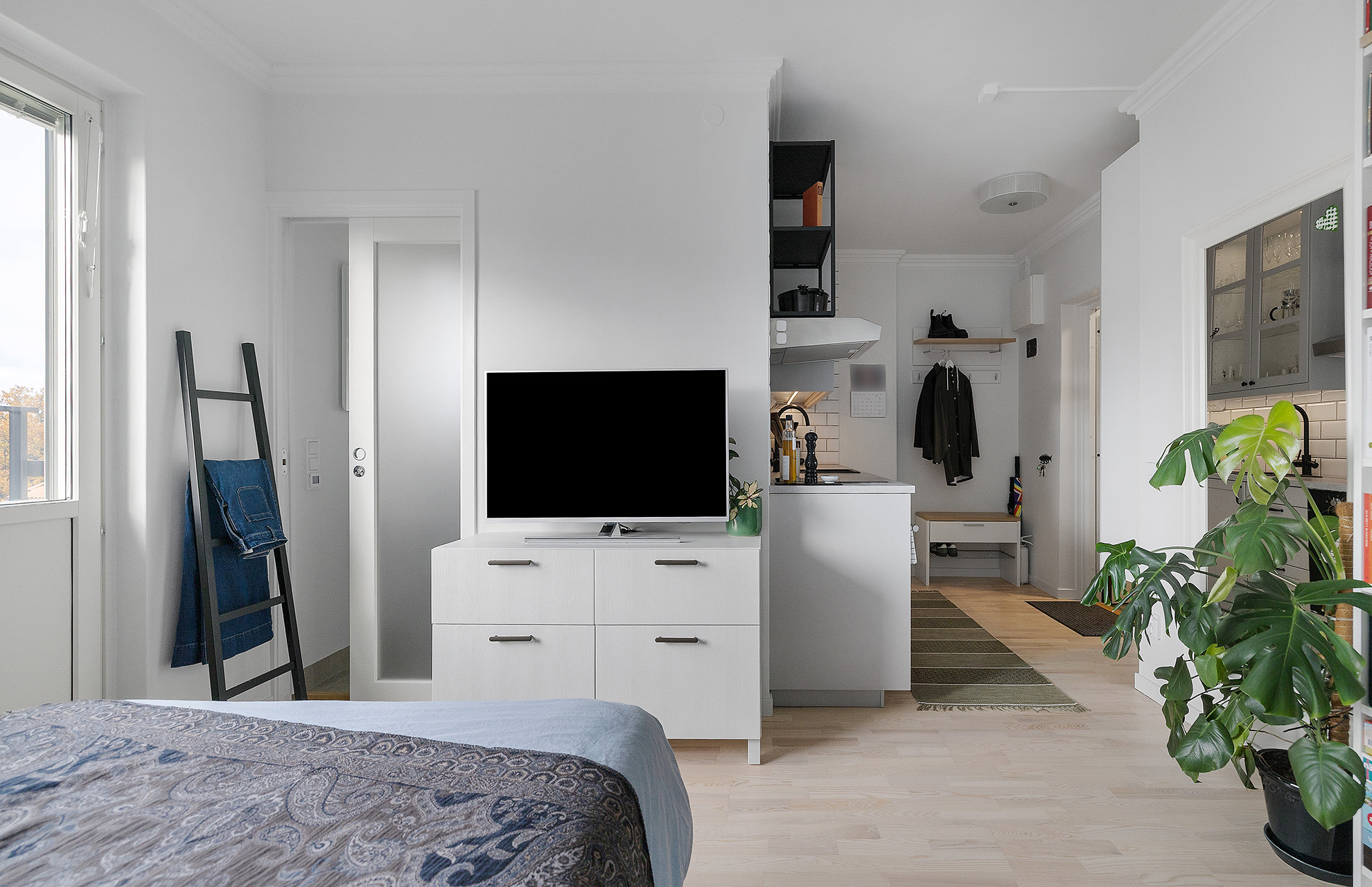Bostadsbild från Isjaktsgränd 31, Till salu i Västertorp, Stockholm