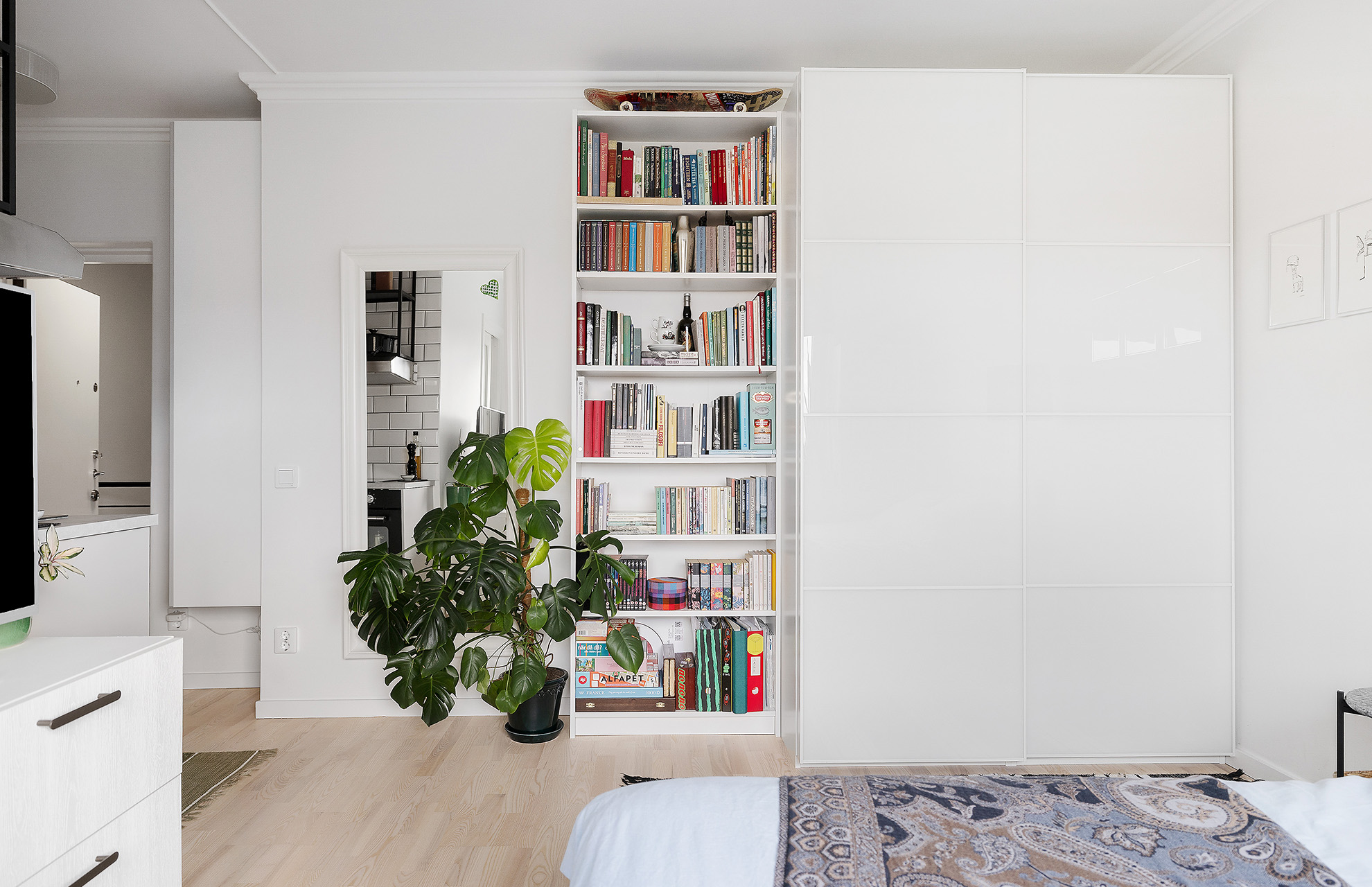 Bostadsbild från Isjaktsgränd 31, Till salu i Västertorp, Stockholm