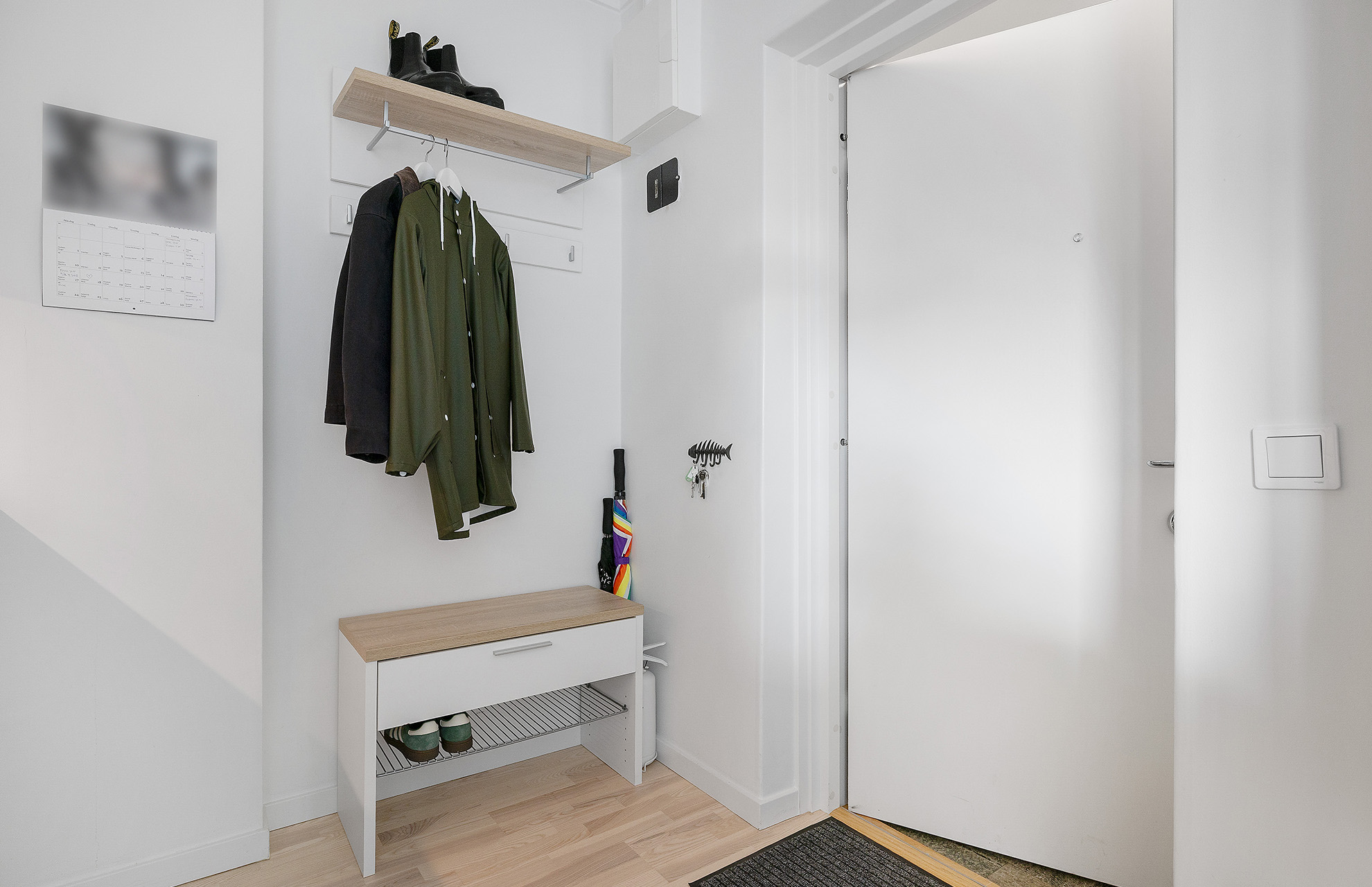 Bostadsbild från Isjaktsgränd 31, Till salu i Västertorp, Stockholm