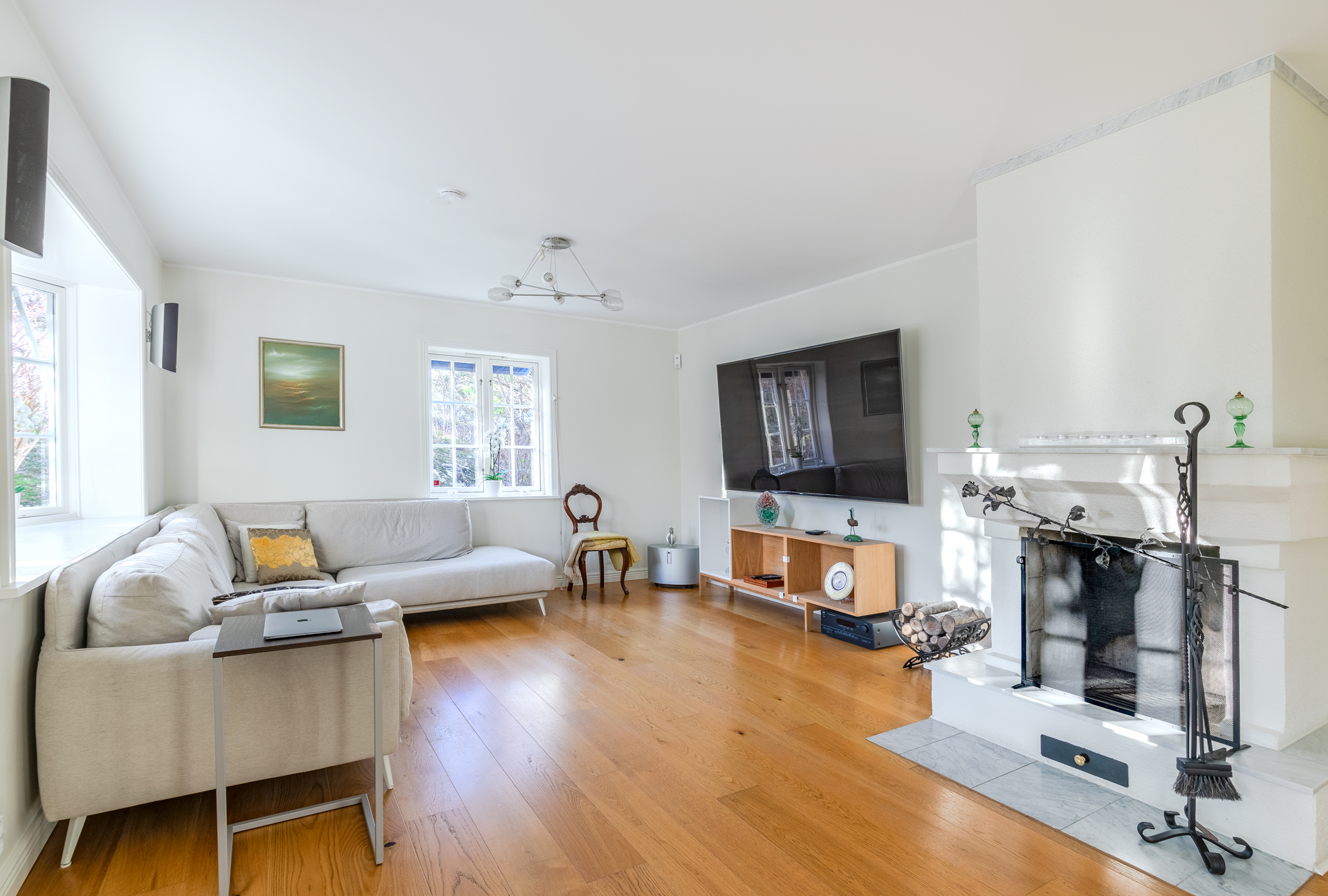 Bostadsbild från Åsavägen 16, Till salu i Eknäs, Nacka