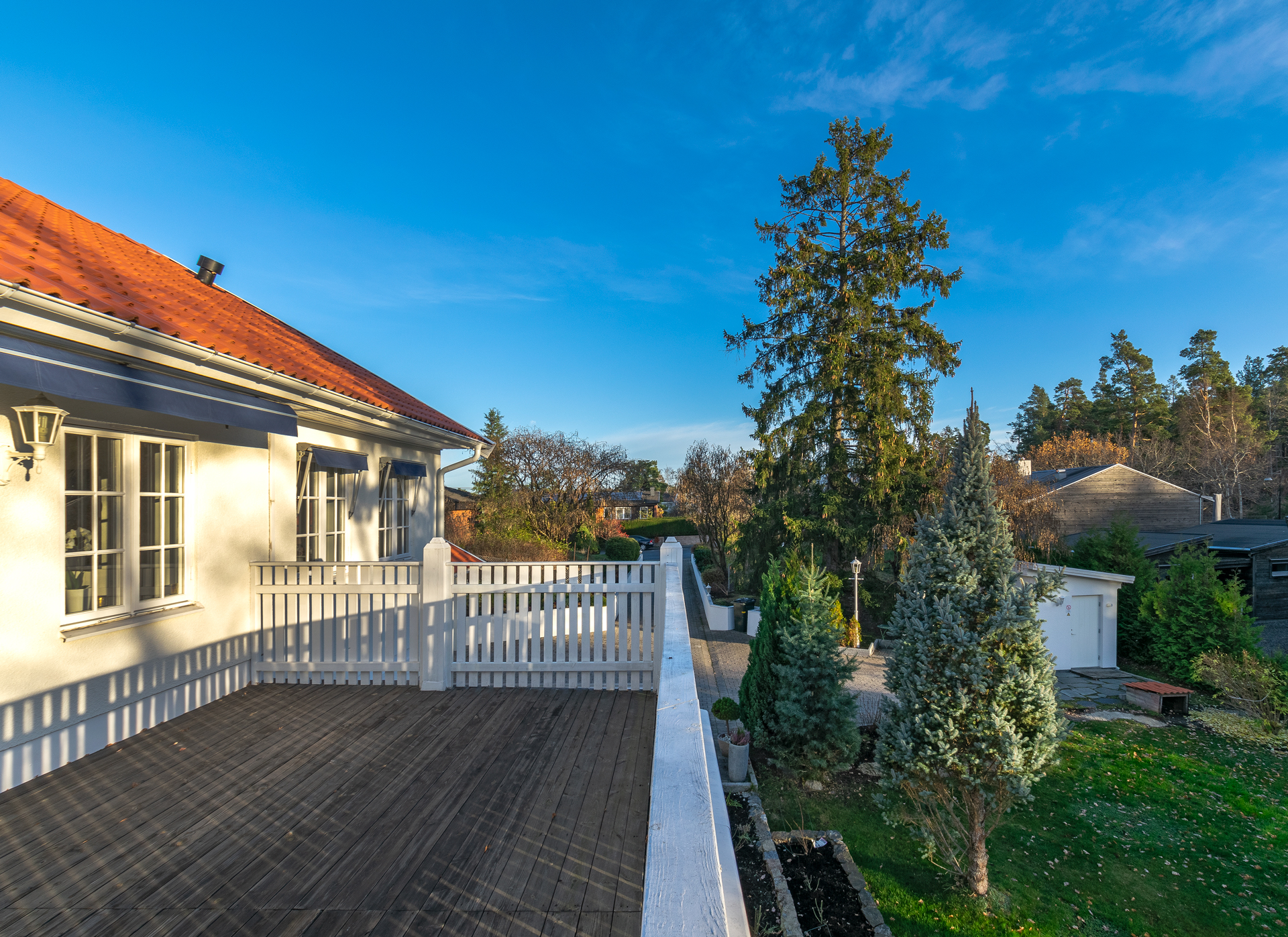 Bostadsbild från Åsavägen 16, Till salu i Eknäs, Nacka