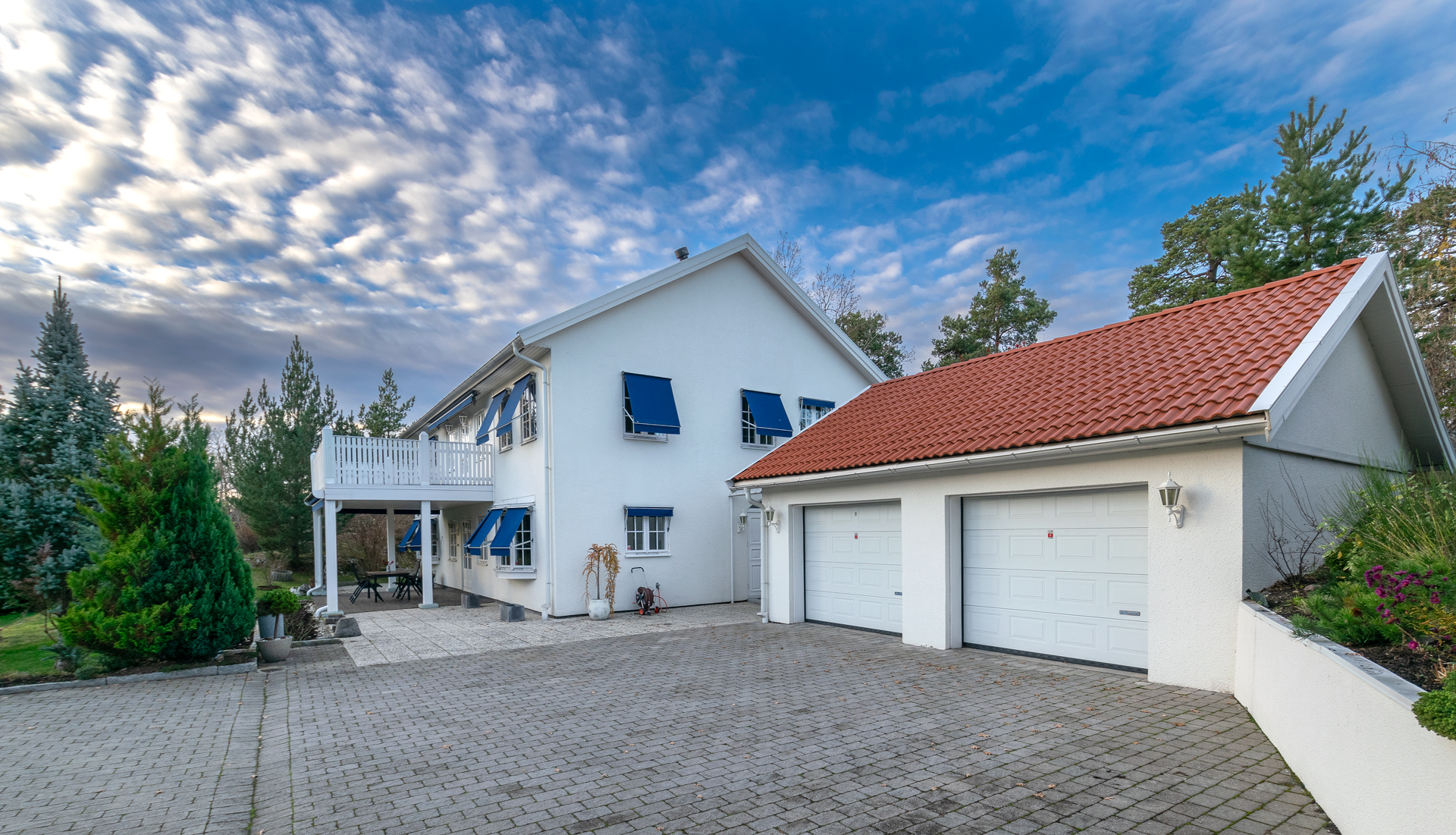 Bostadsbild från Åsavägen 16, Till salu i Eknäs, Nacka