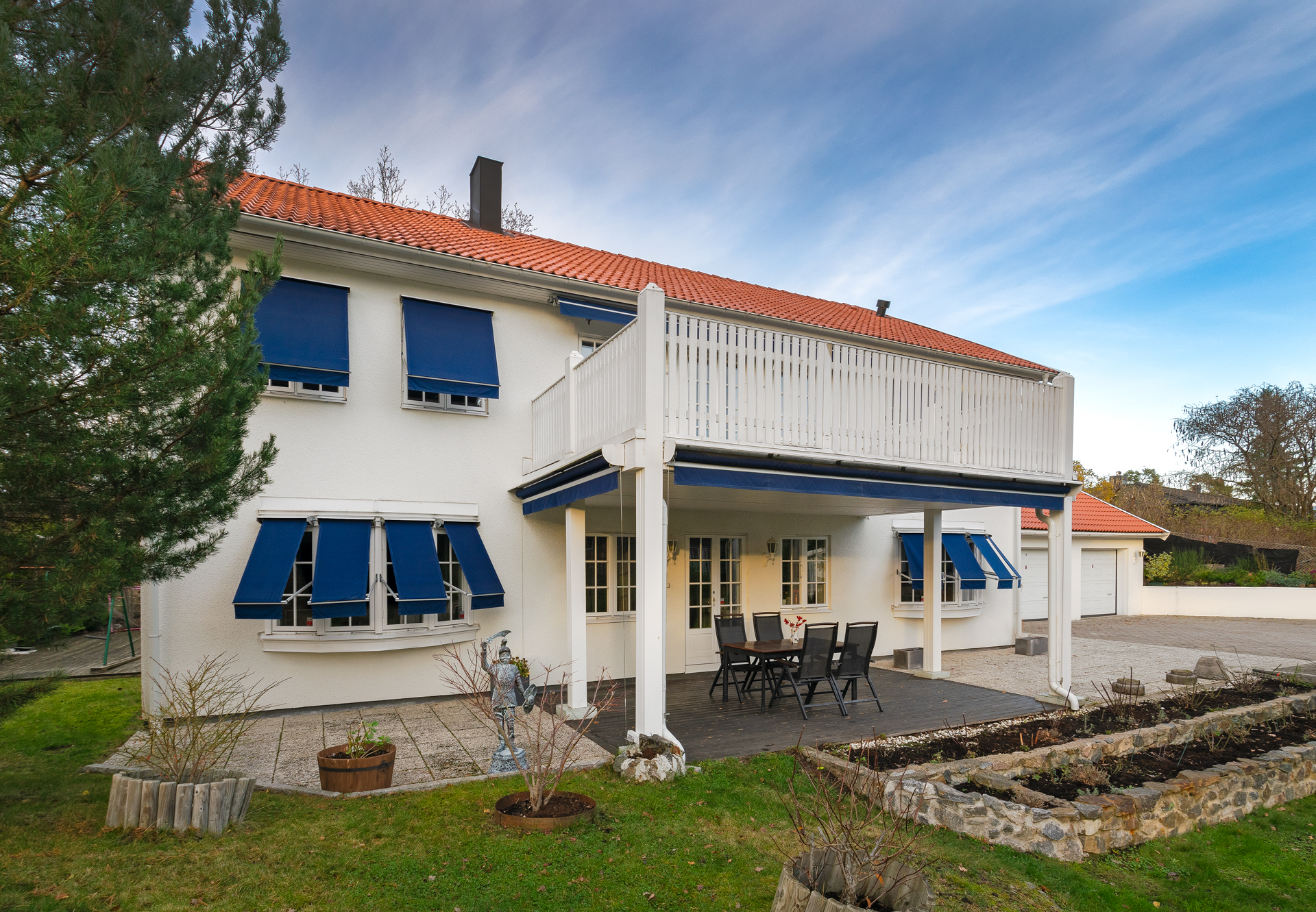 Bostadsbild från Åsavägen 16, Till salu i Eknäs, Nacka