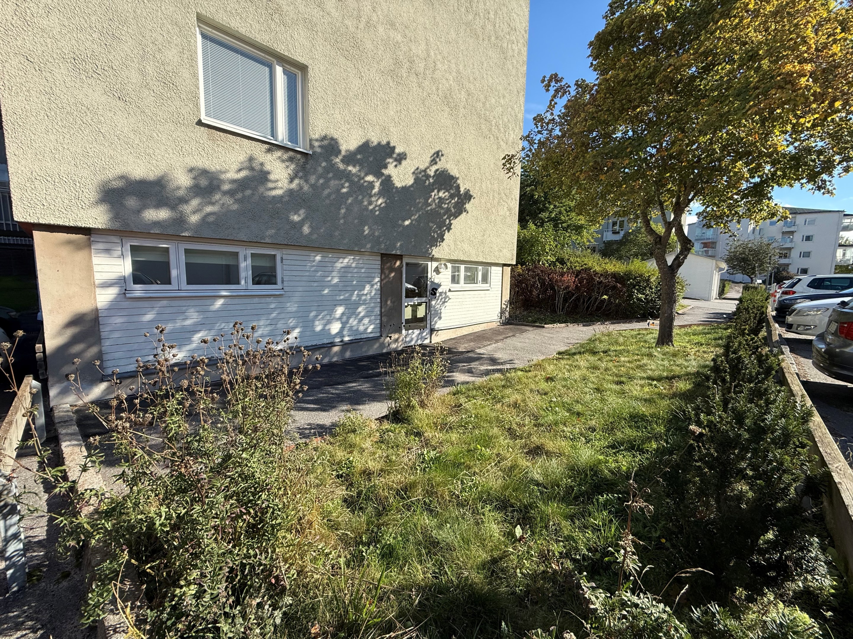 Lokal/råyta för ombyggnad till två bostadsrättslägenheter