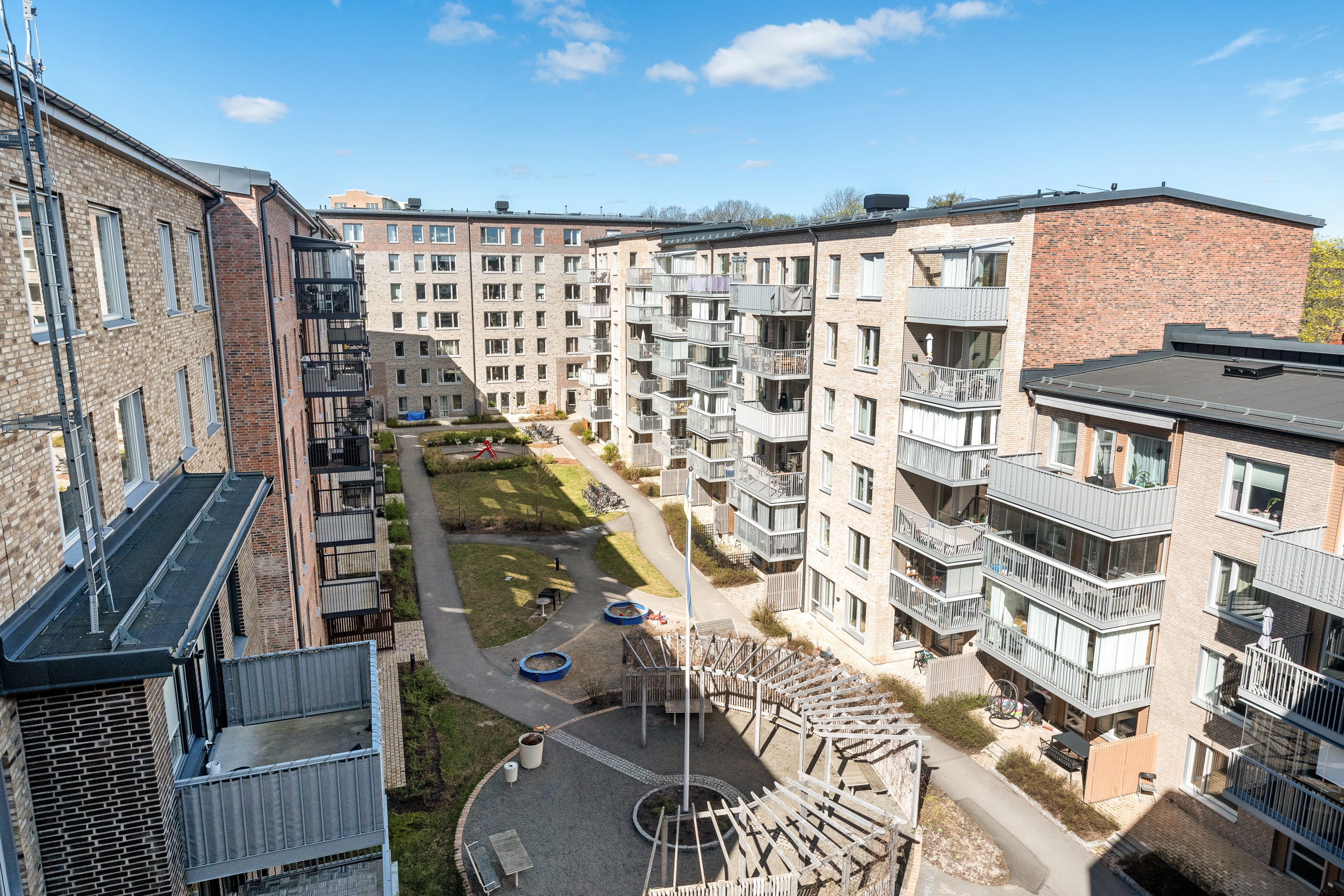 Bostadsbild från Otto Myrbergs väg 2C, Till salu i Rickomberga, Uppsala
