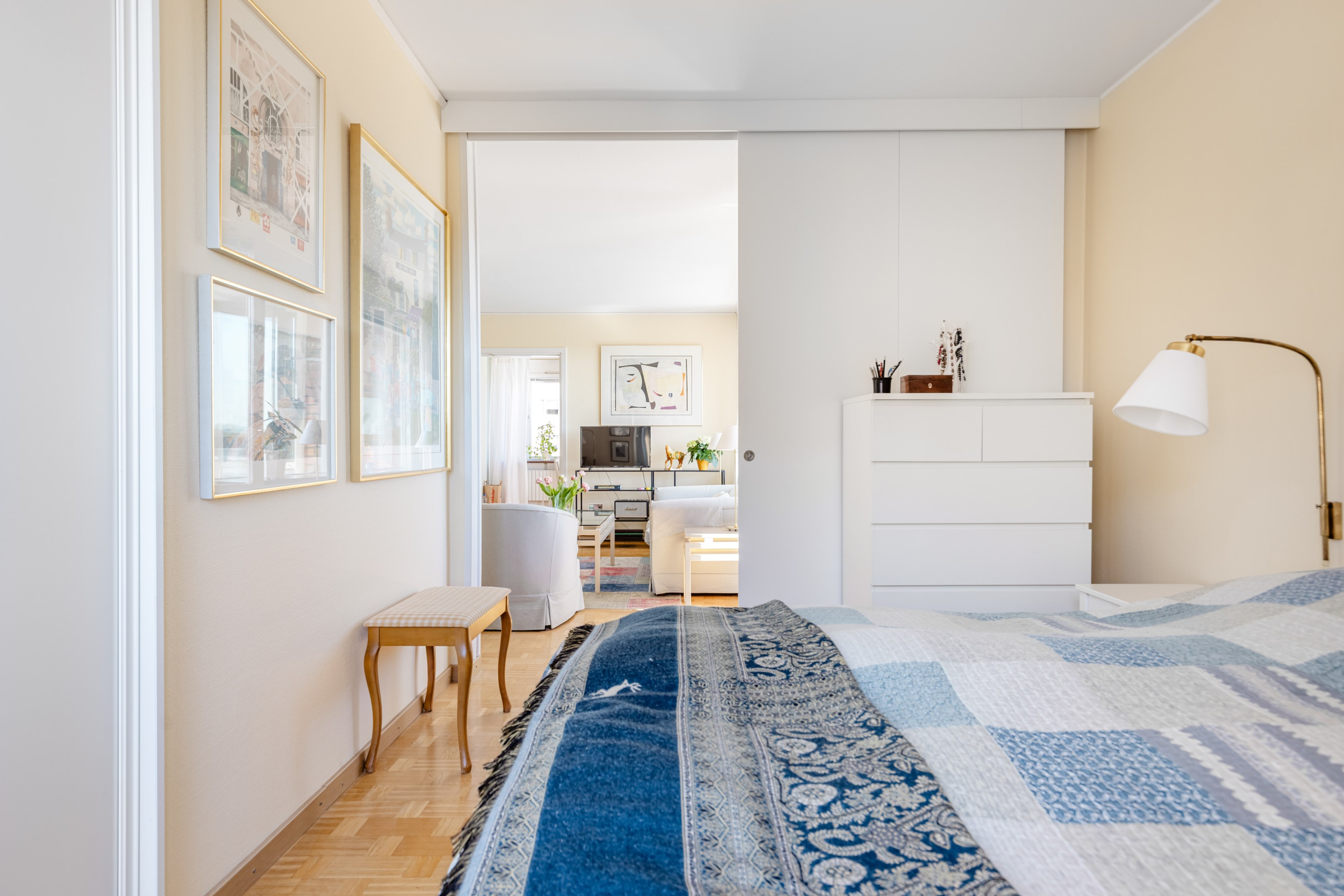 Bostadsbild från Krysshammarvägen 14, Till salu i Solna - Huvudsta, Solna