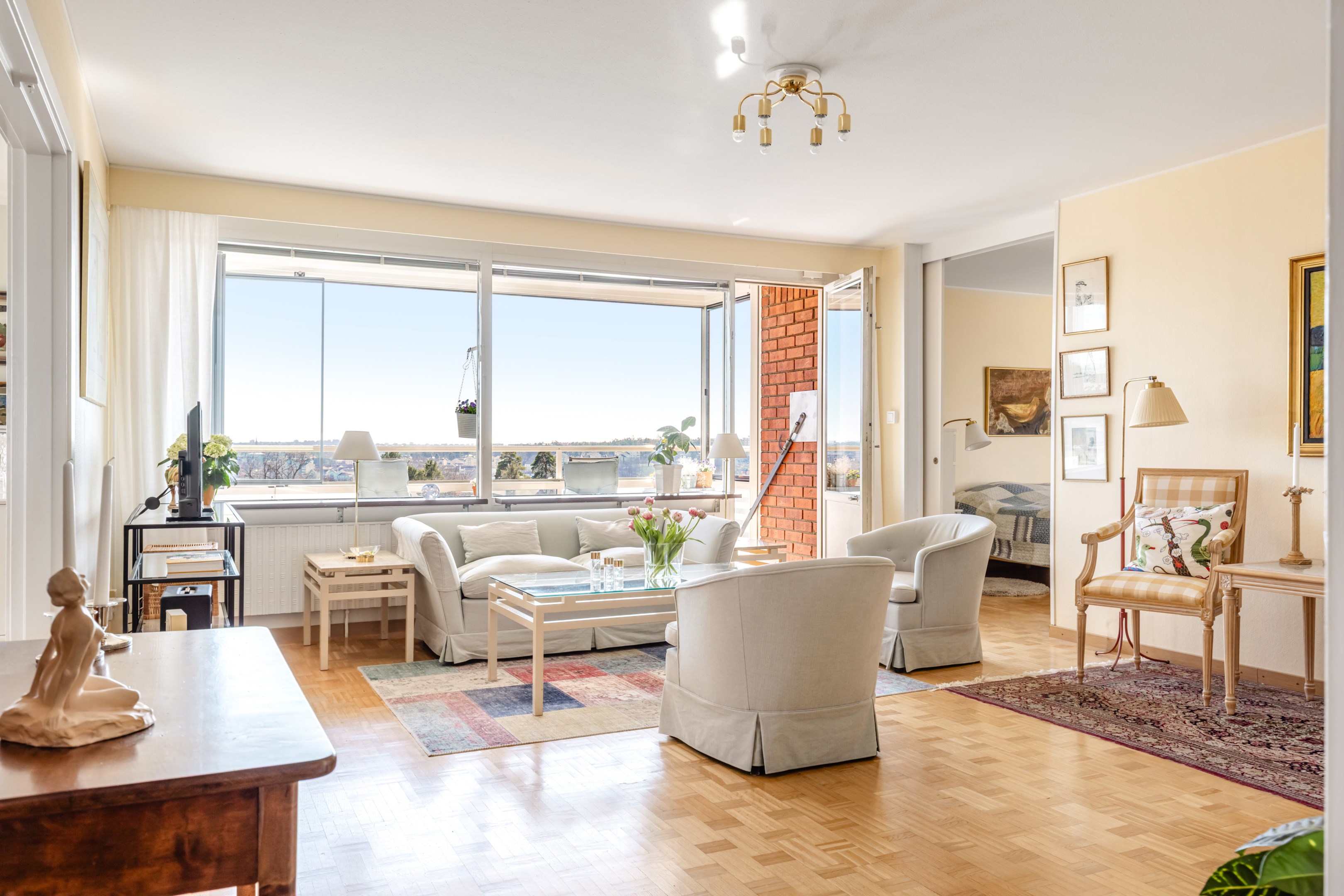 Bostadsbild från Krysshammarvägen 14, Till salu i Solna - Huvudsta, Solna