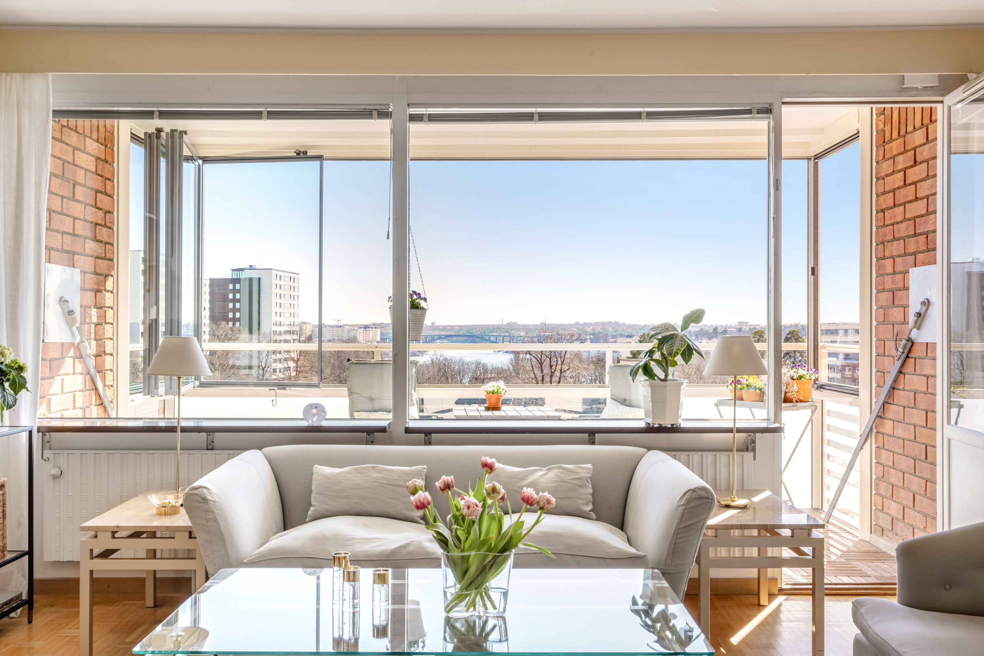 Bostadsbild från Krysshammarvägen 14, Till salu i Solna - Huvudsta, Solna