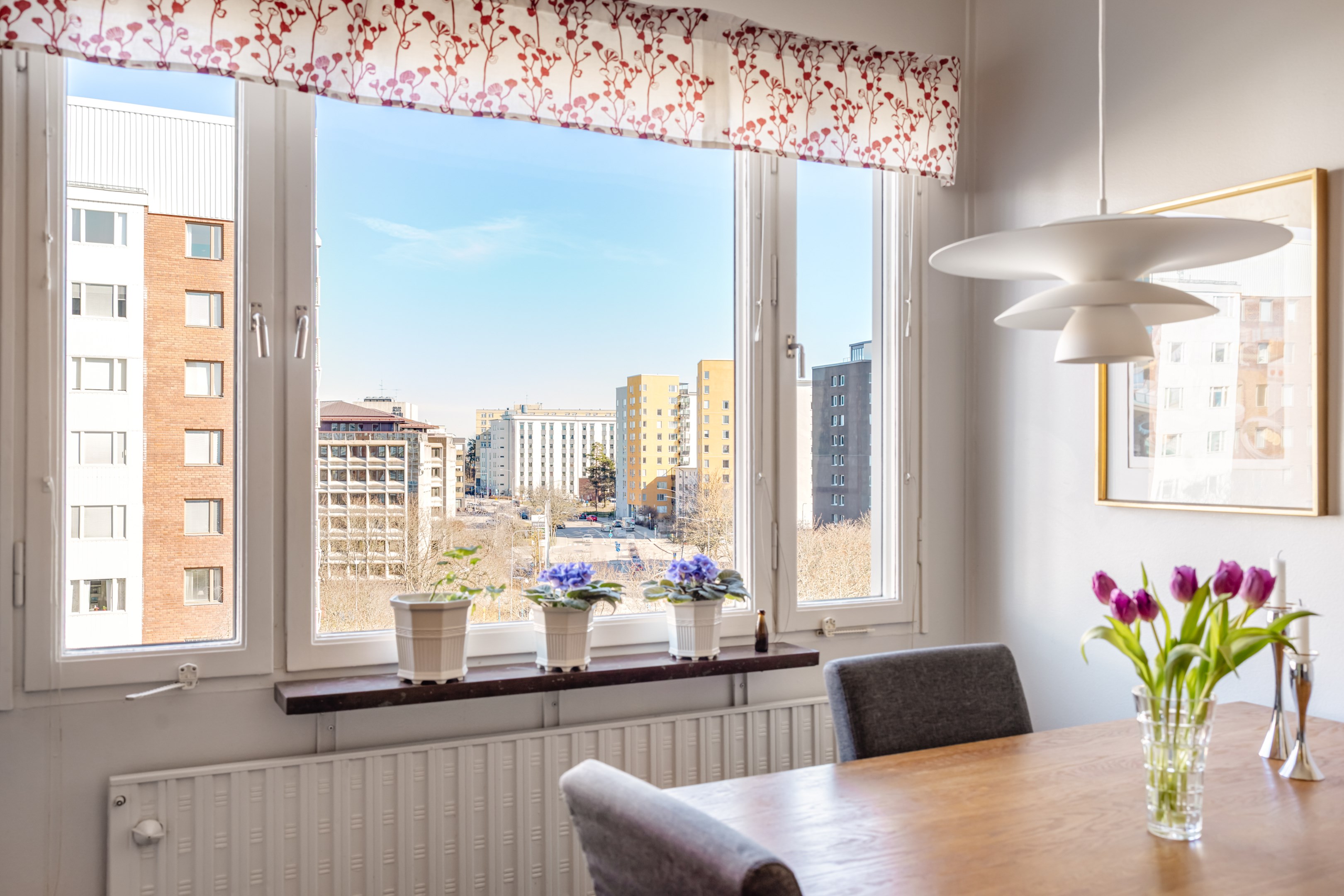 Bostadsbild från Krysshammarvägen 14, Till salu i Solna - Huvudsta, Solna