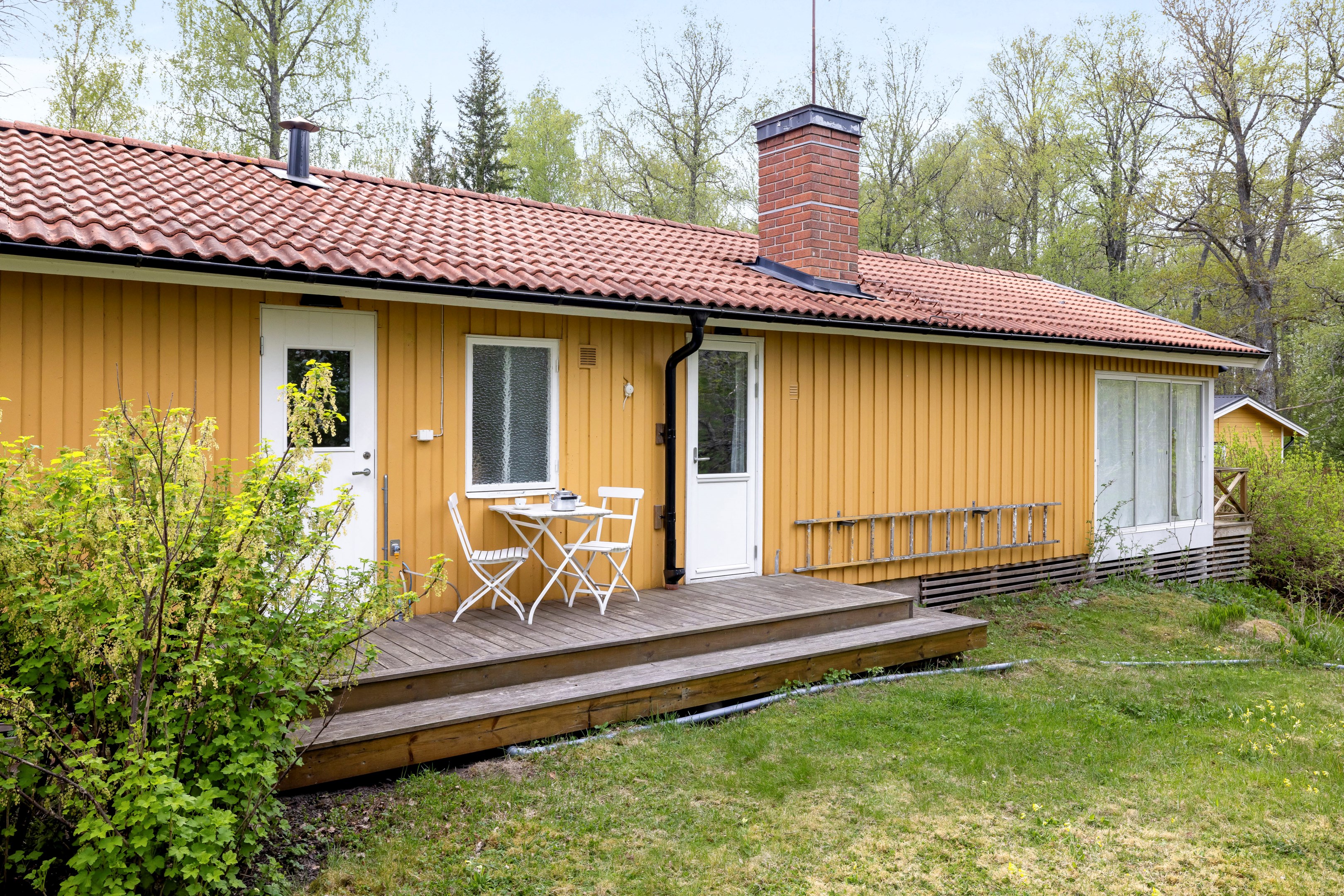 Bostadsbild från Strandsjövägen 40, Till salu i Järlåsa, Uppsala