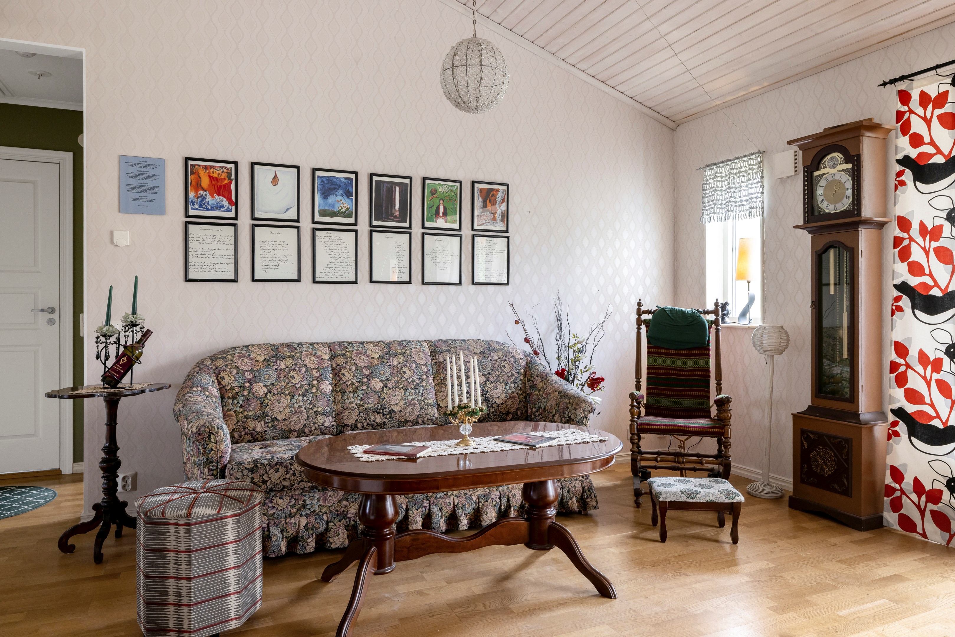 Bostadsbild från Badvägen 2, Till salu i Morgongåva, Heby