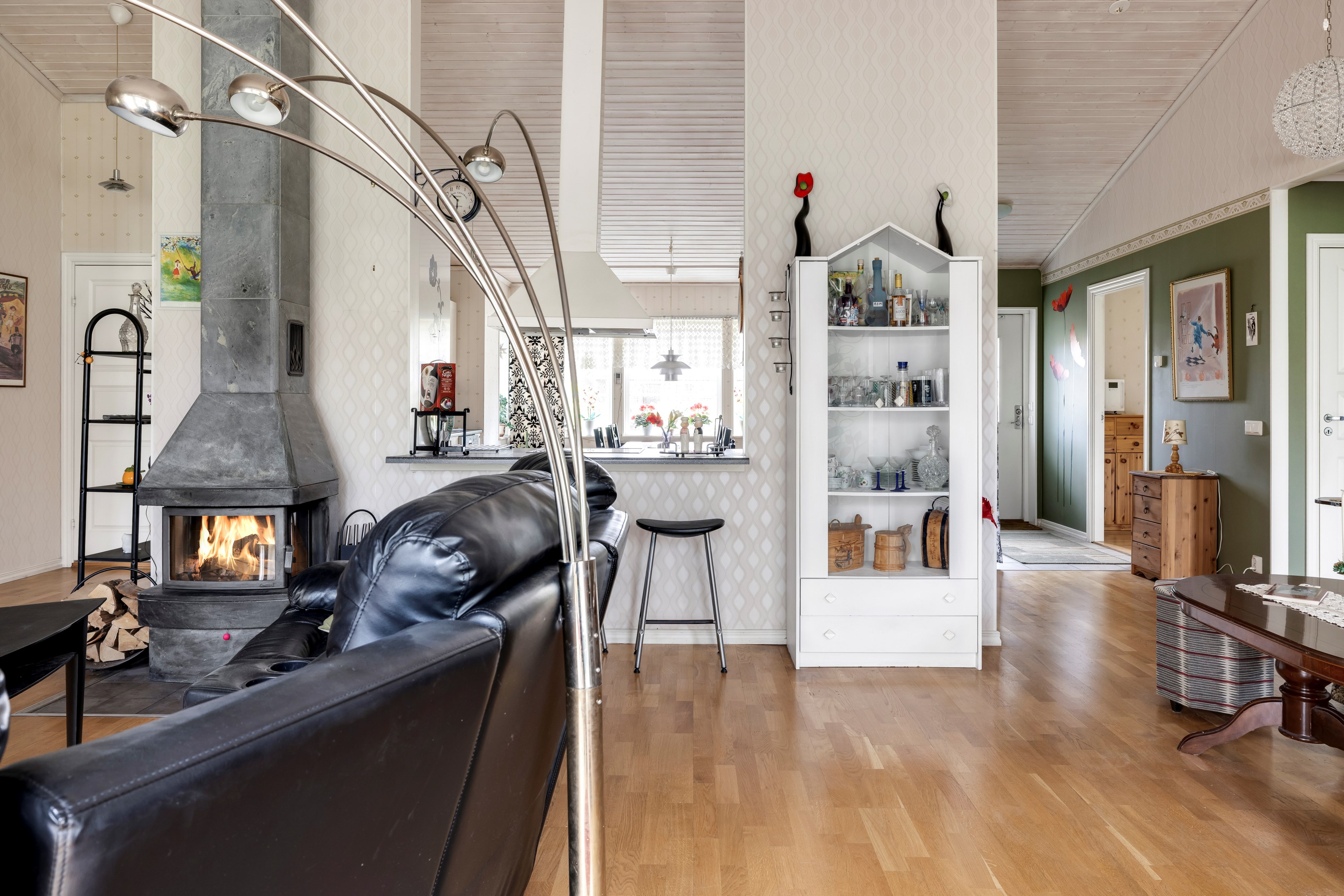 Bostadsbild från Badvägen 2, Till salu i Morgongåva, Heby